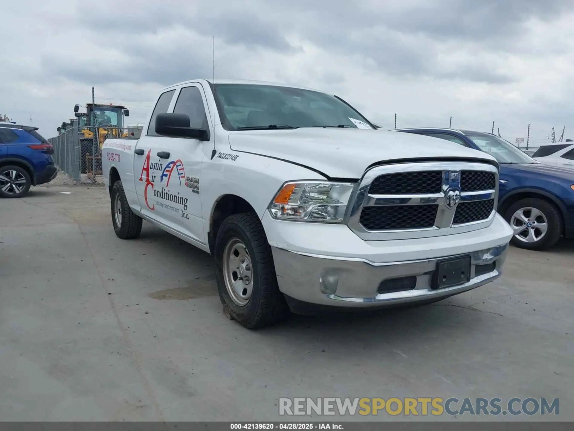 1 Photograph of a damaged car 1C6RR6FG2KS702064 RAM 1500 CLASSIC 2019