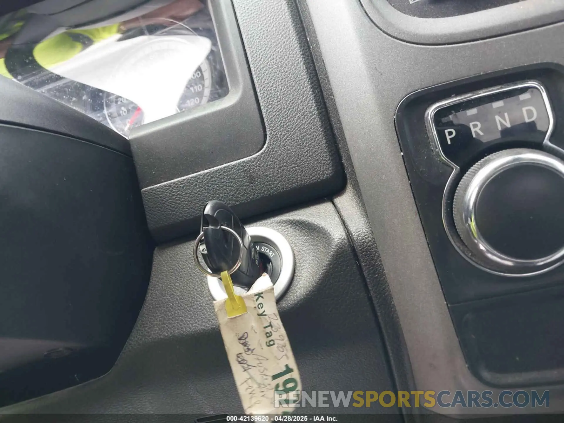 11 Photograph of a damaged car 1C6RR6FG2KS702064 RAM 1500 CLASSIC 2019