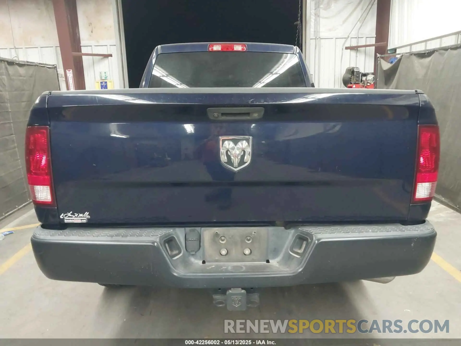 16 Фотография поврежденного автомобиля 1C6RR6FG8KS586787 RAM 1500 CLASSIC 2019