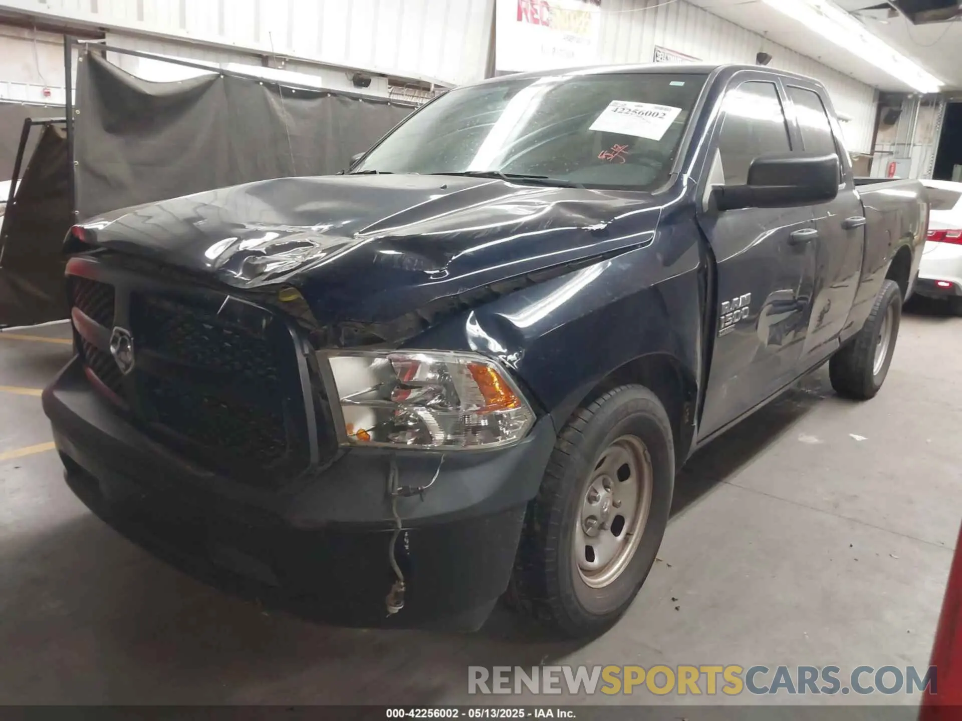 2 Фотография поврежденного автомобиля 1C6RR6FG8KS586787 RAM 1500 CLASSIC 2019