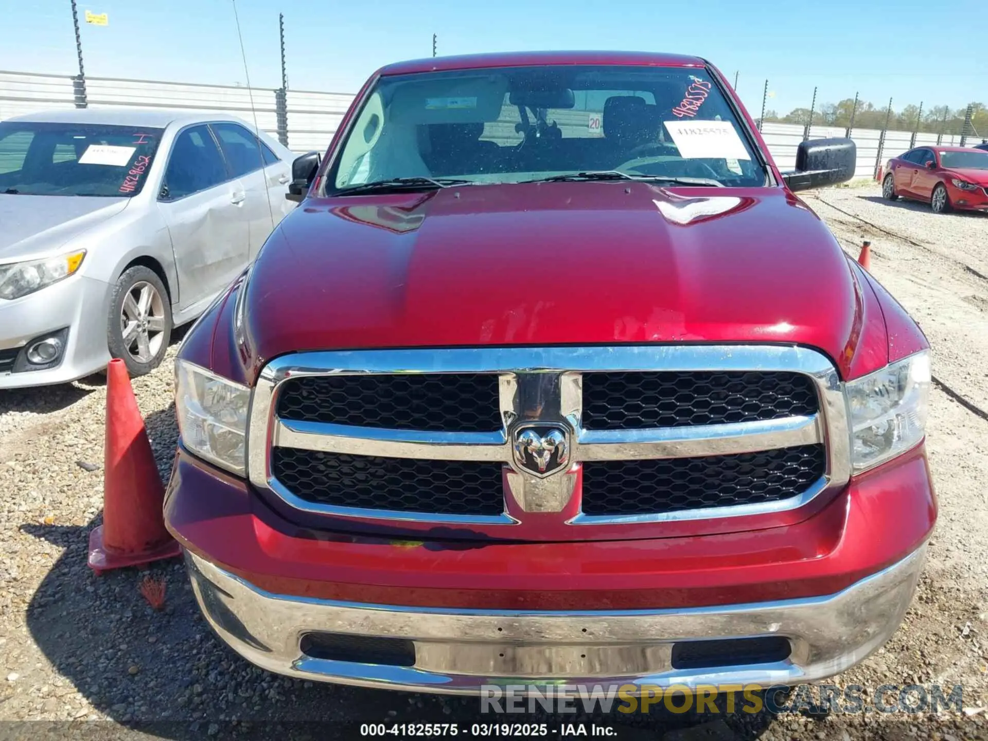 12 Photograph of a damaged car 1C6RR6FT8KS704222 RAM 1500 CLASSIC 2019