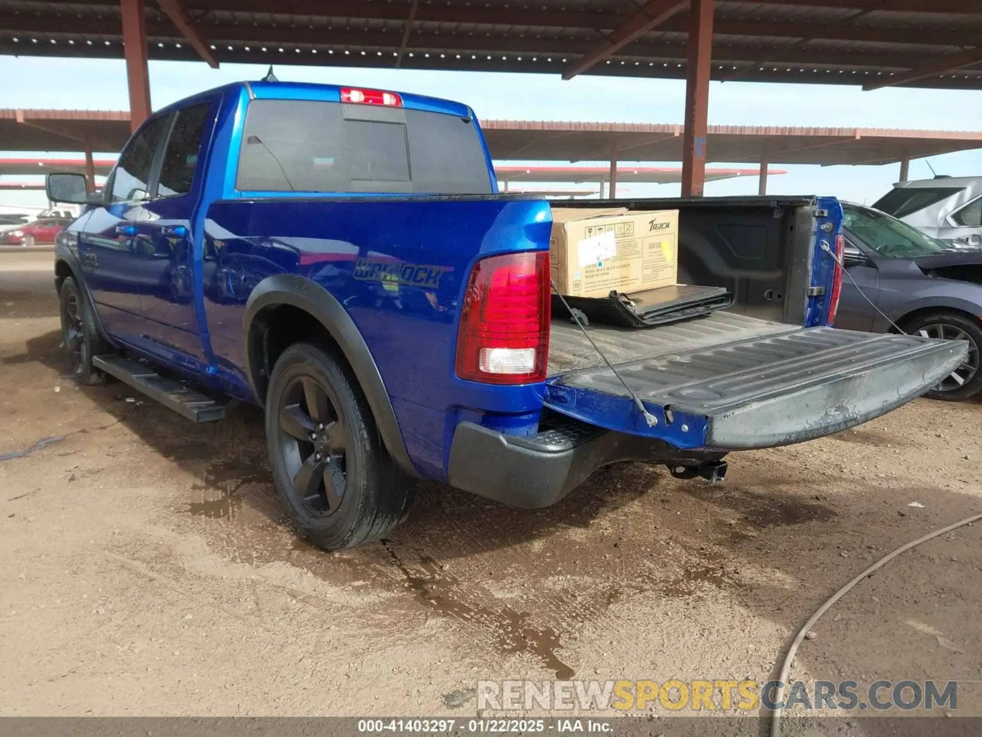 3 Photograph of a damaged car 1C6RR6GG2KS695034 RAM 1500 CLASSIC 2019