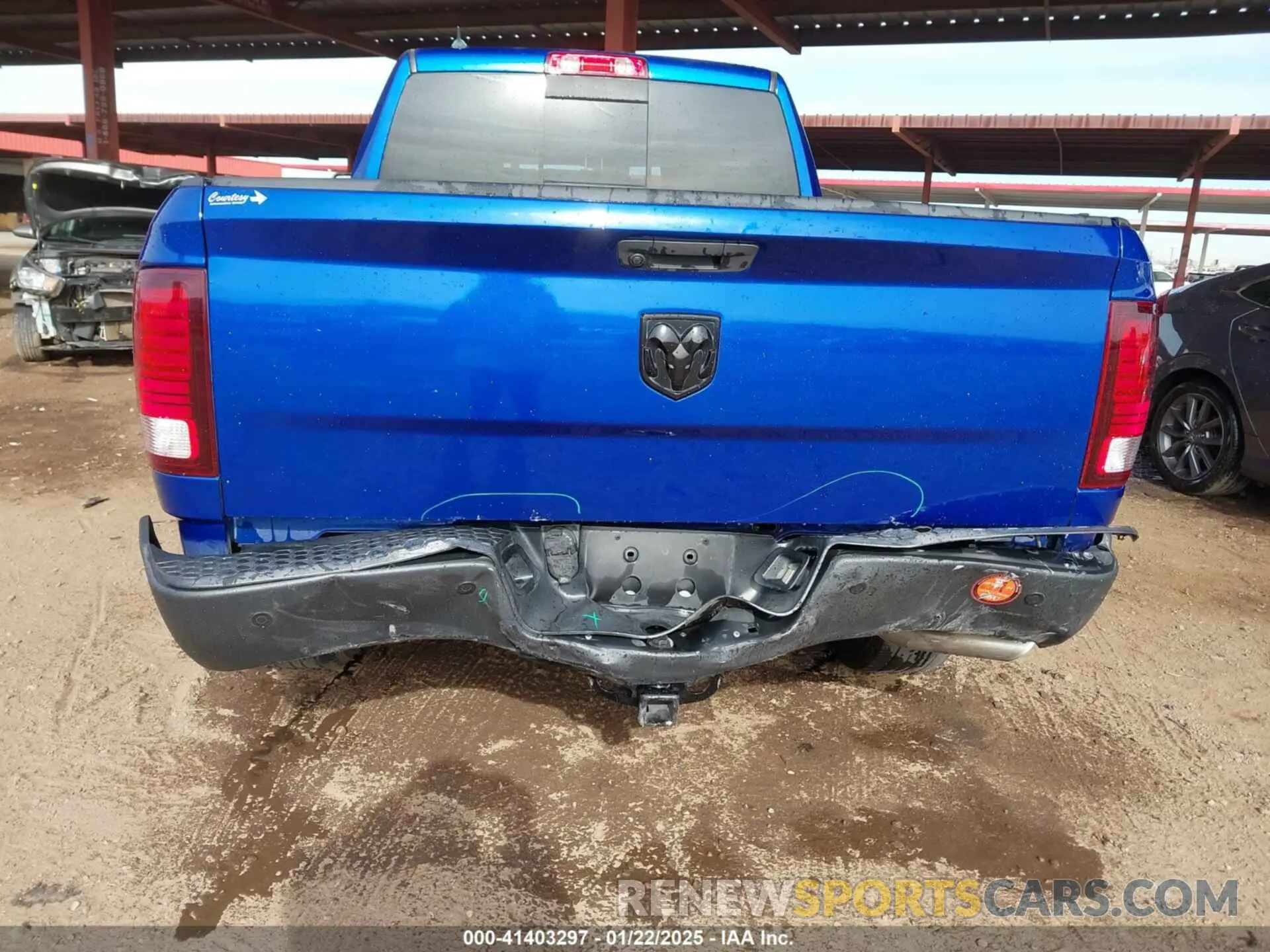6 Photograph of a damaged car 1C6RR6GG2KS695034 RAM 1500 CLASSIC 2019