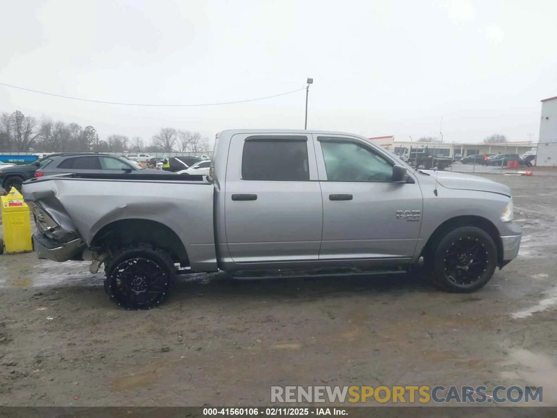 13 Фотография поврежденного автомобиля 1C6RR6KG3KS726864 RAM 1500 CLASSIC 2019