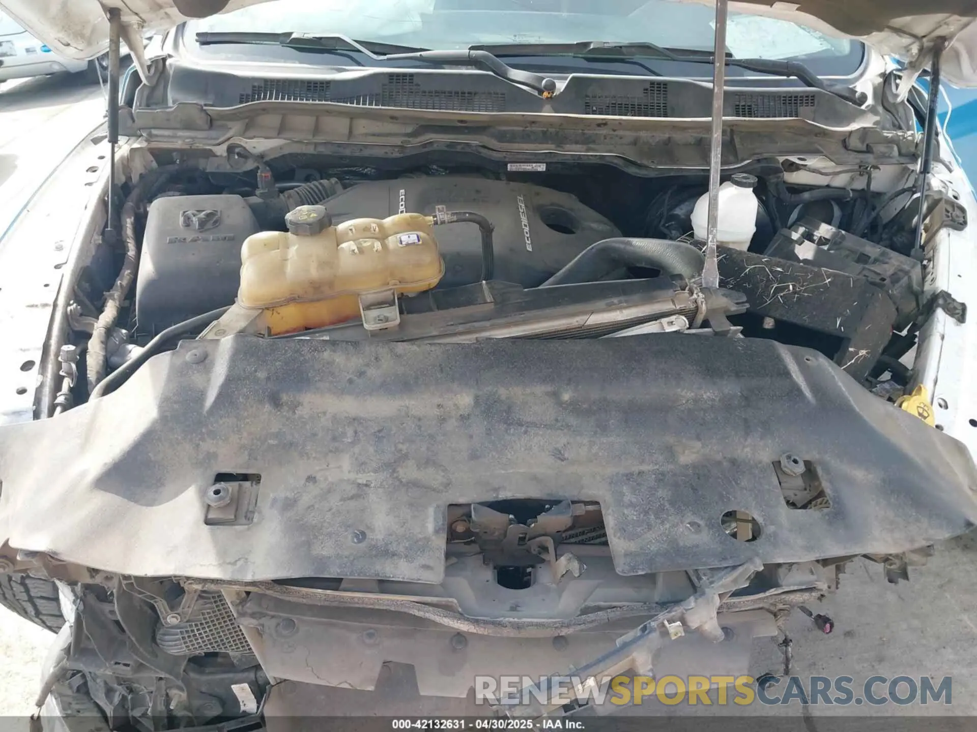 10 Photograph of a damaged car 1C6RR6KM5KS751478 RAM 1500 CLASSIC 2019
