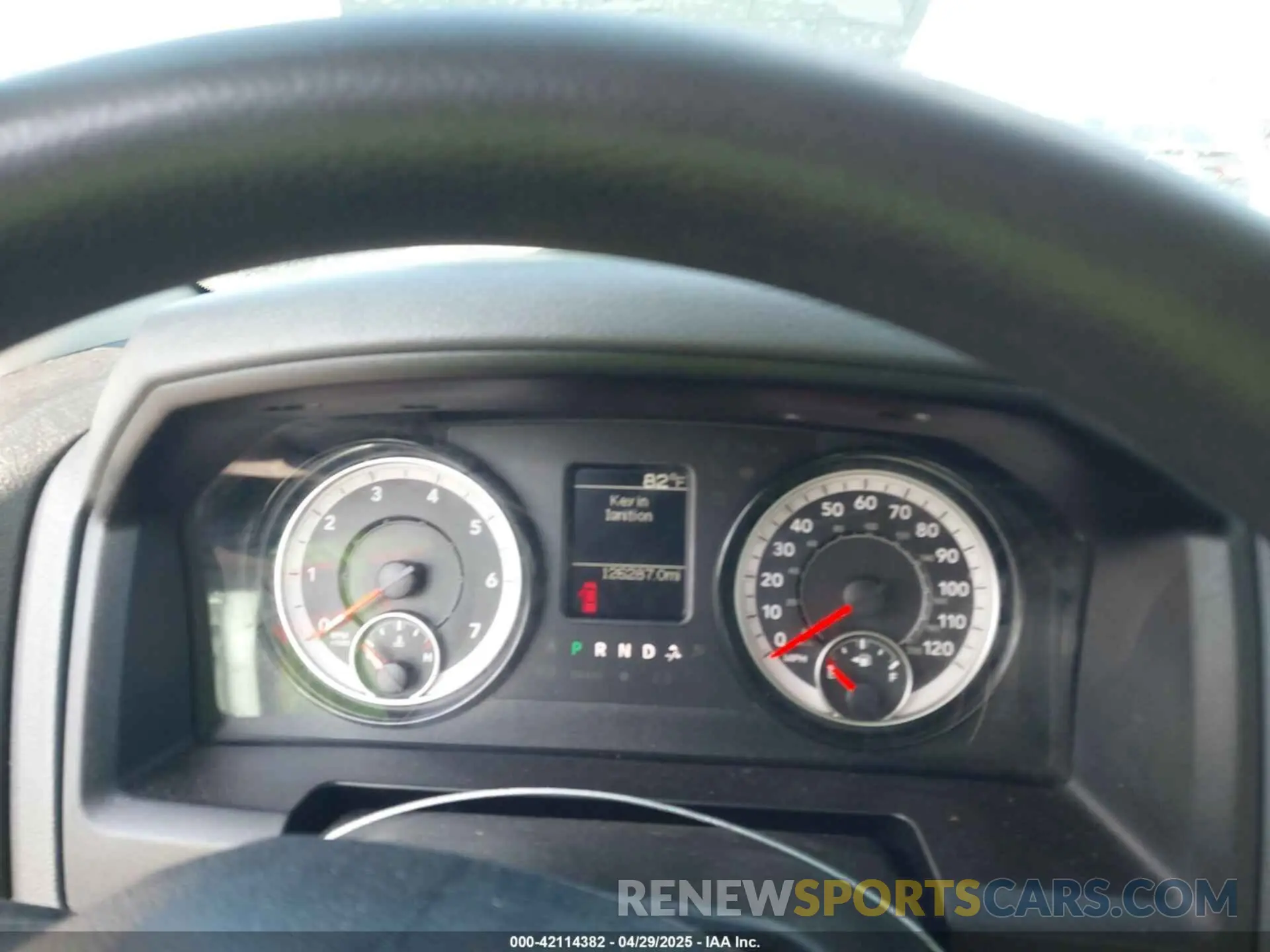 7 Photograph of a damaged car 1C6RR6KT1KS746771 RAM 1500 CLASSIC 2019