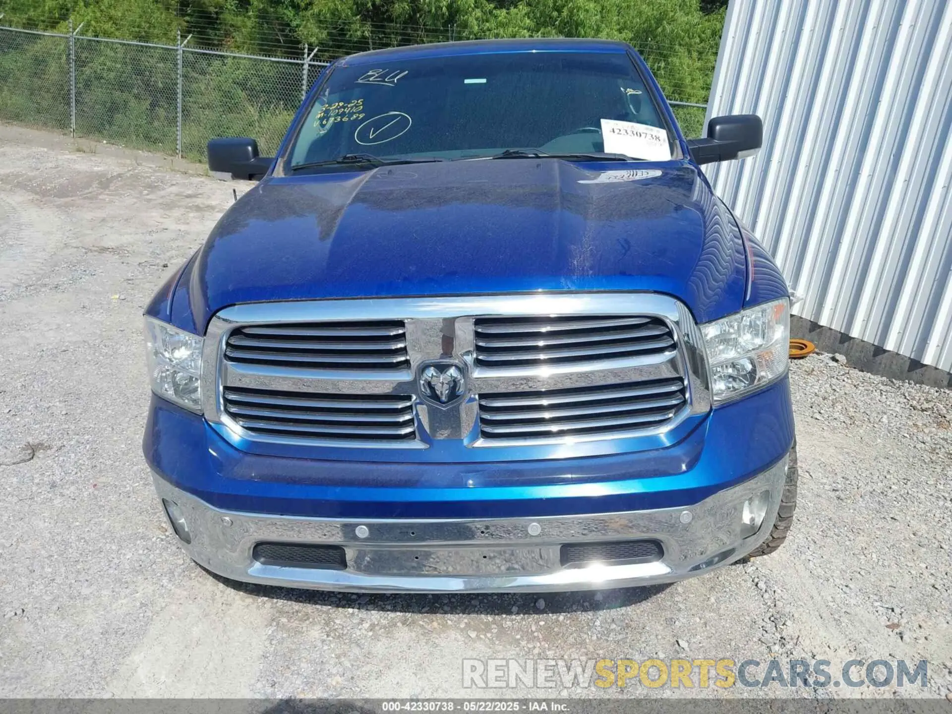 11 Photograph of a damaged car 1C6RR6LT3KS673689 RAM 1500 CLASSIC 2019