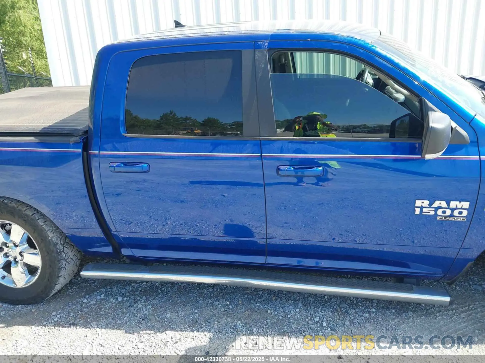 12 Photograph of a damaged car 1C6RR6LT3KS673689 RAM 1500 CLASSIC 2019