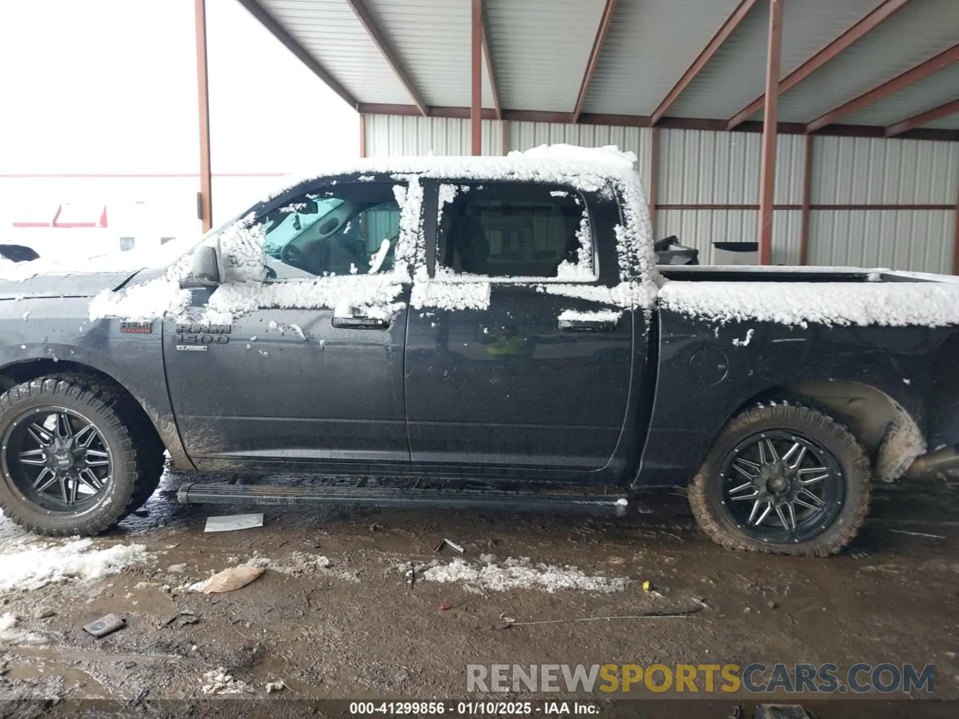 13 Photograph of a damaged car 1C6RR6LT7KS539154 RAM 1500 CLASSIC 2019