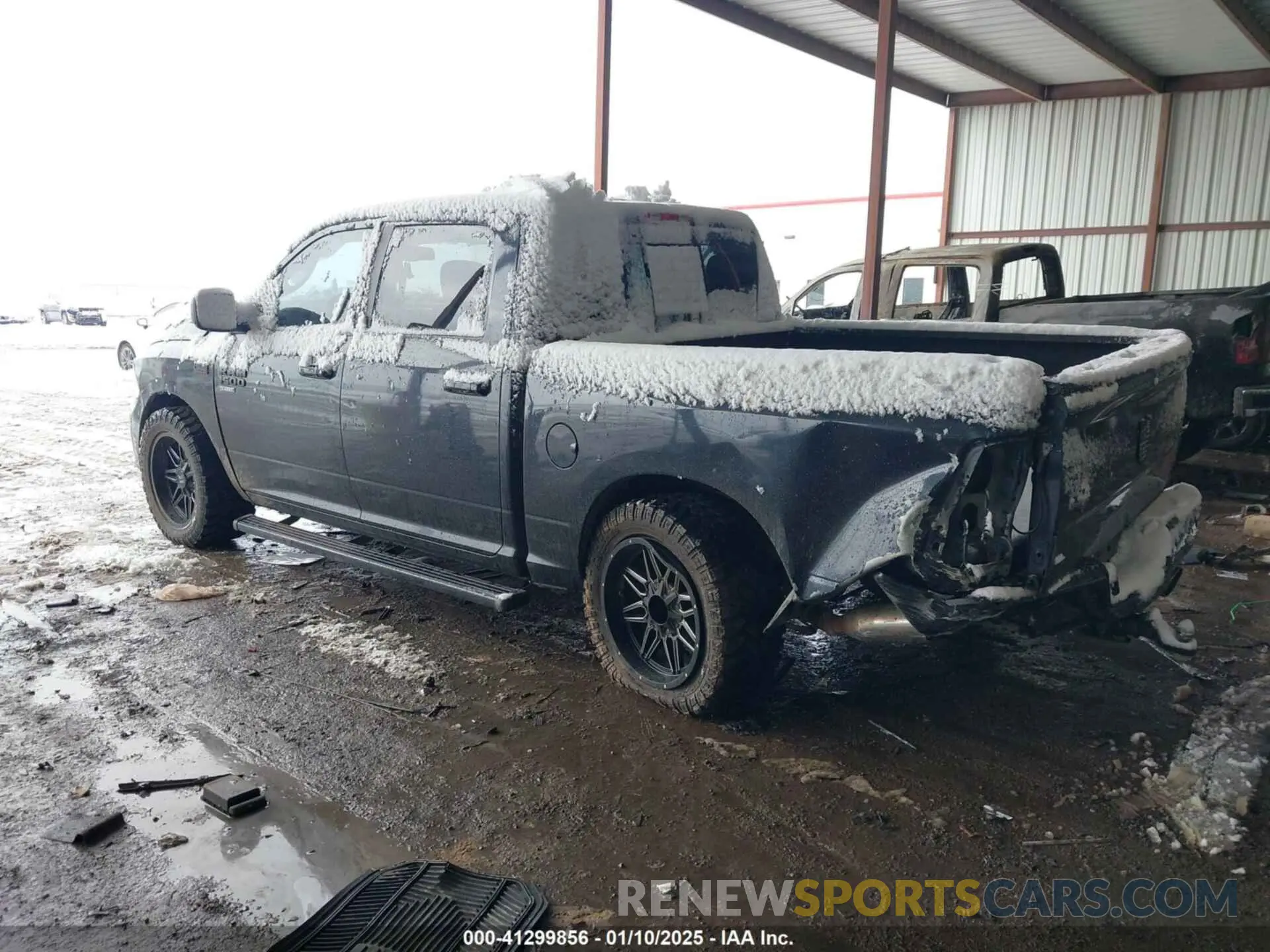 3 Photograph of a damaged car 1C6RR6LT7KS539154 RAM 1500 CLASSIC 2019