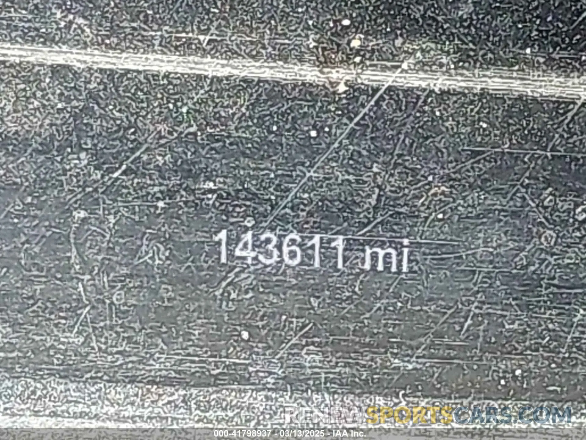 14 Photograph of a damaged car 1C6RR6LT7KS564197 RAM 1500 CLASSIC 2019