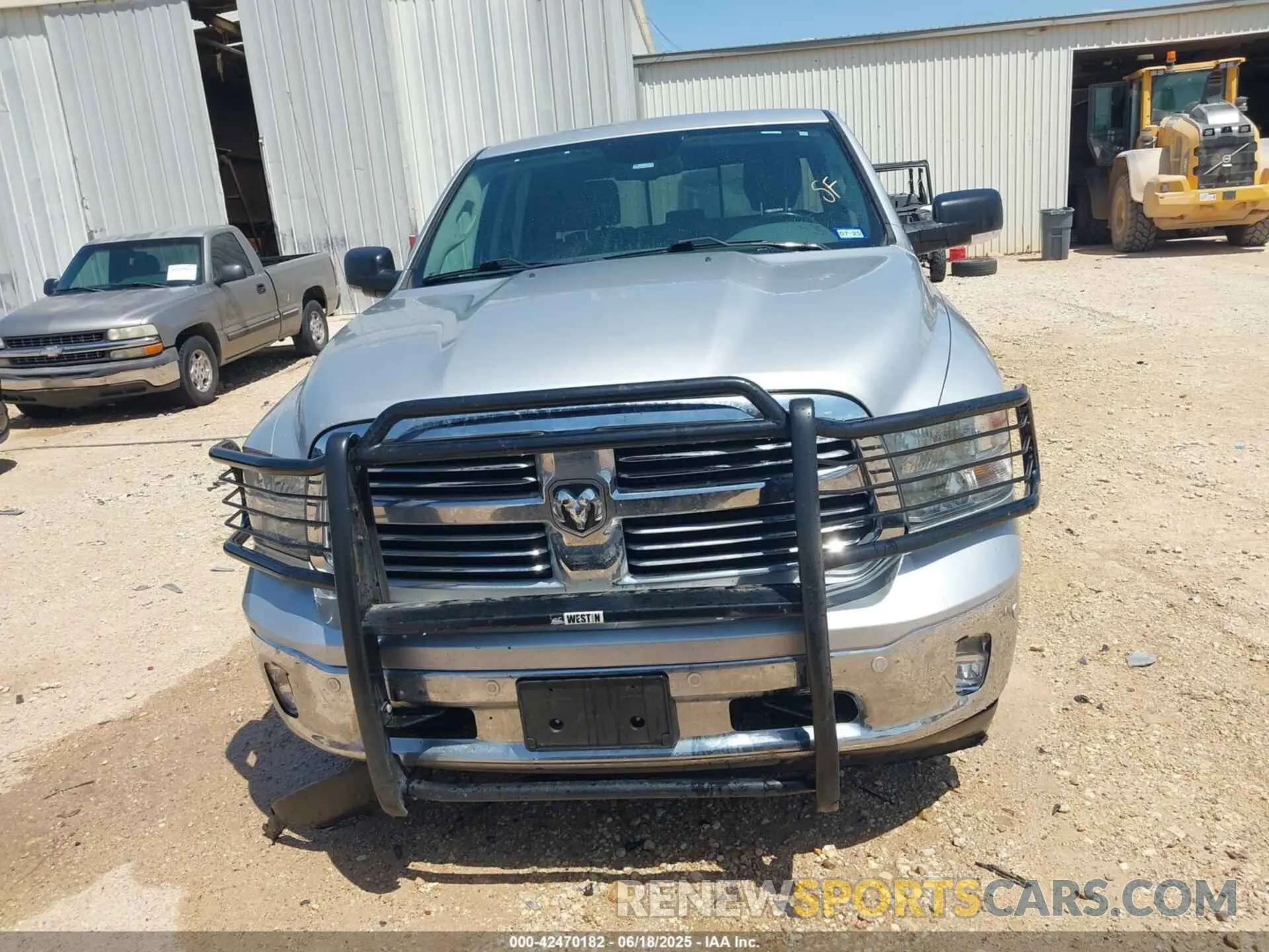 12 Photograph of a damaged car 1C6RR6LT9KS564282 RAM 1500 CLASSIC 2019