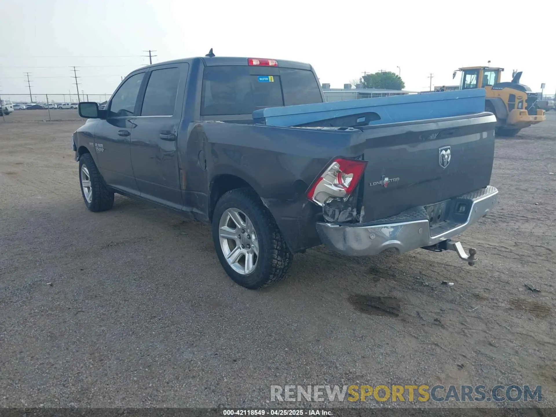 3 Photograph of a damaged car 1C6RR6LTXKS602604 RAM 1500 CLASSIC 2019