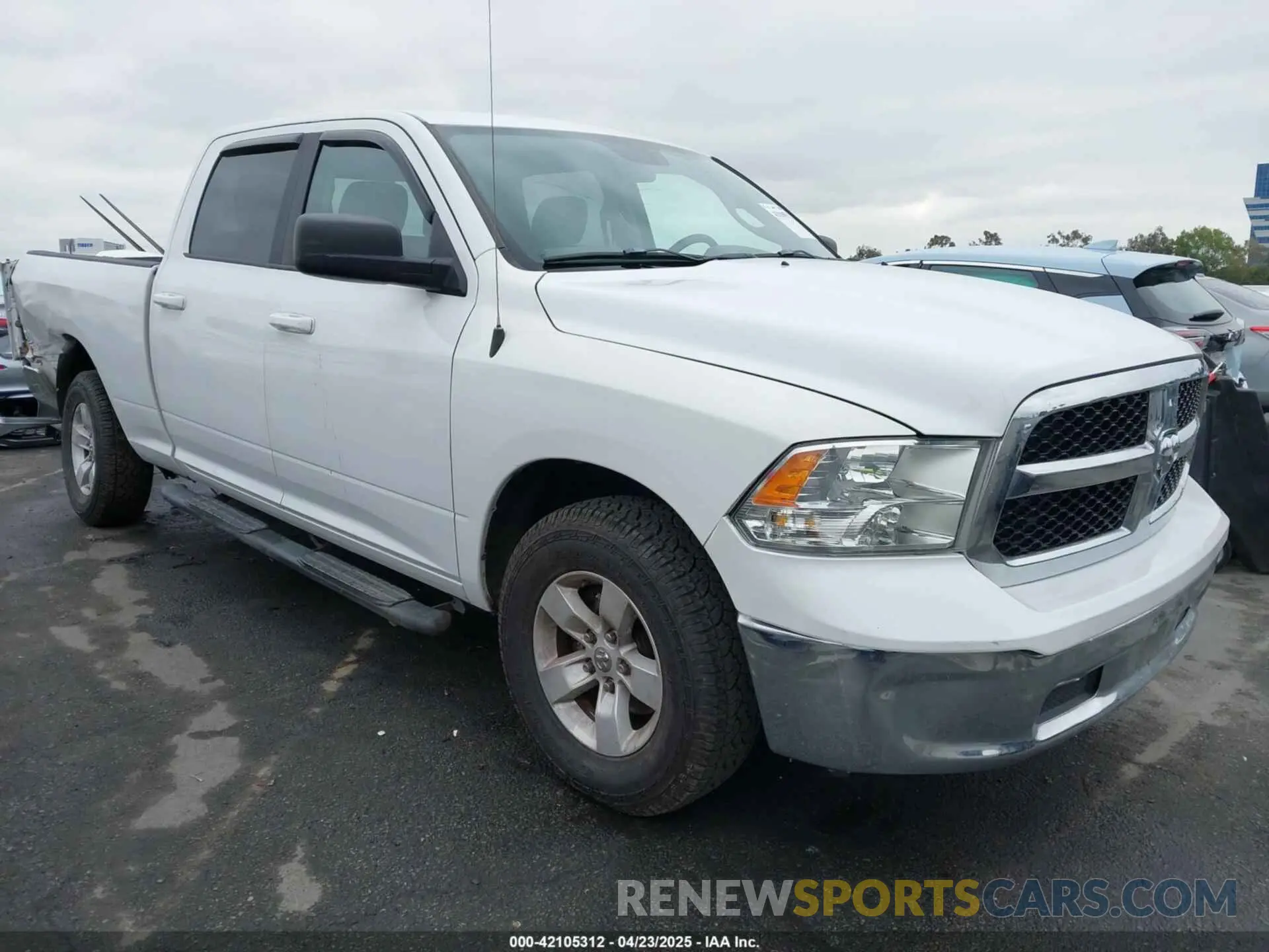 1 Photograph of a damaged car 1C6RR6TT3KS532511 RAM 1500 CLASSIC 2019