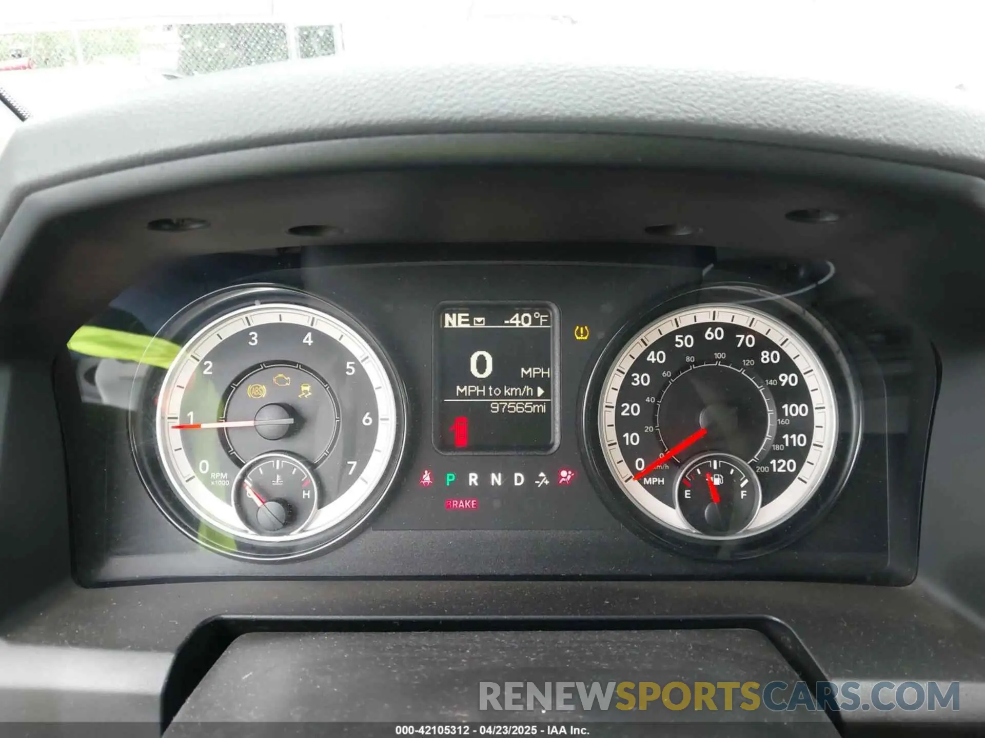7 Photograph of a damaged car 1C6RR6TT3KS532511 RAM 1500 CLASSIC 2019