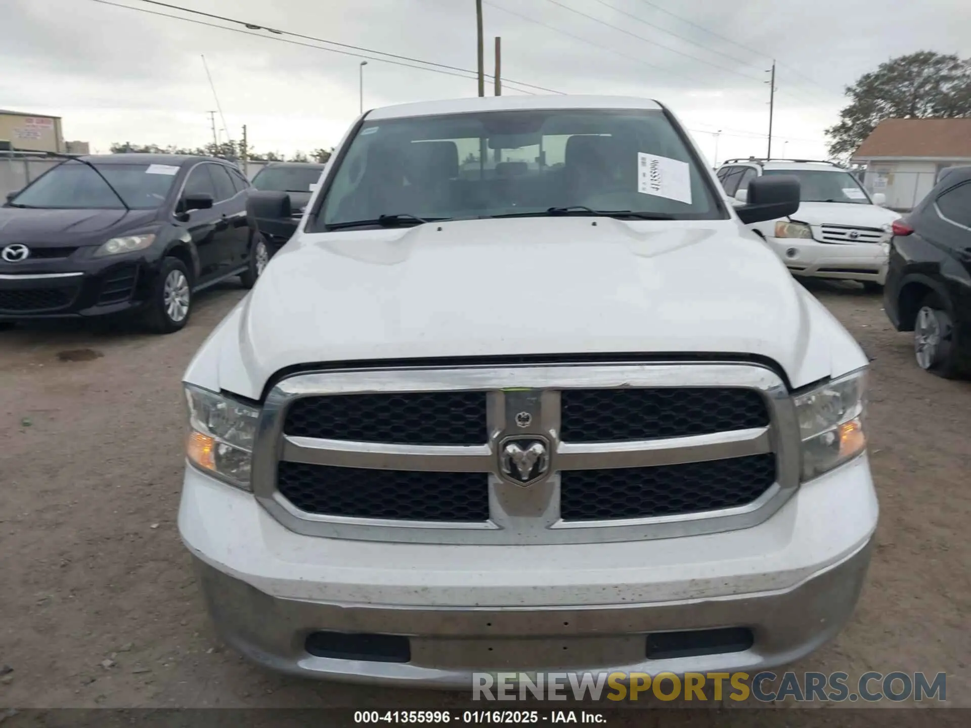 12 Фотография поврежденного автомобиля 1C6RR6TT5KS571875 RAM 1500 CLASSIC 2019