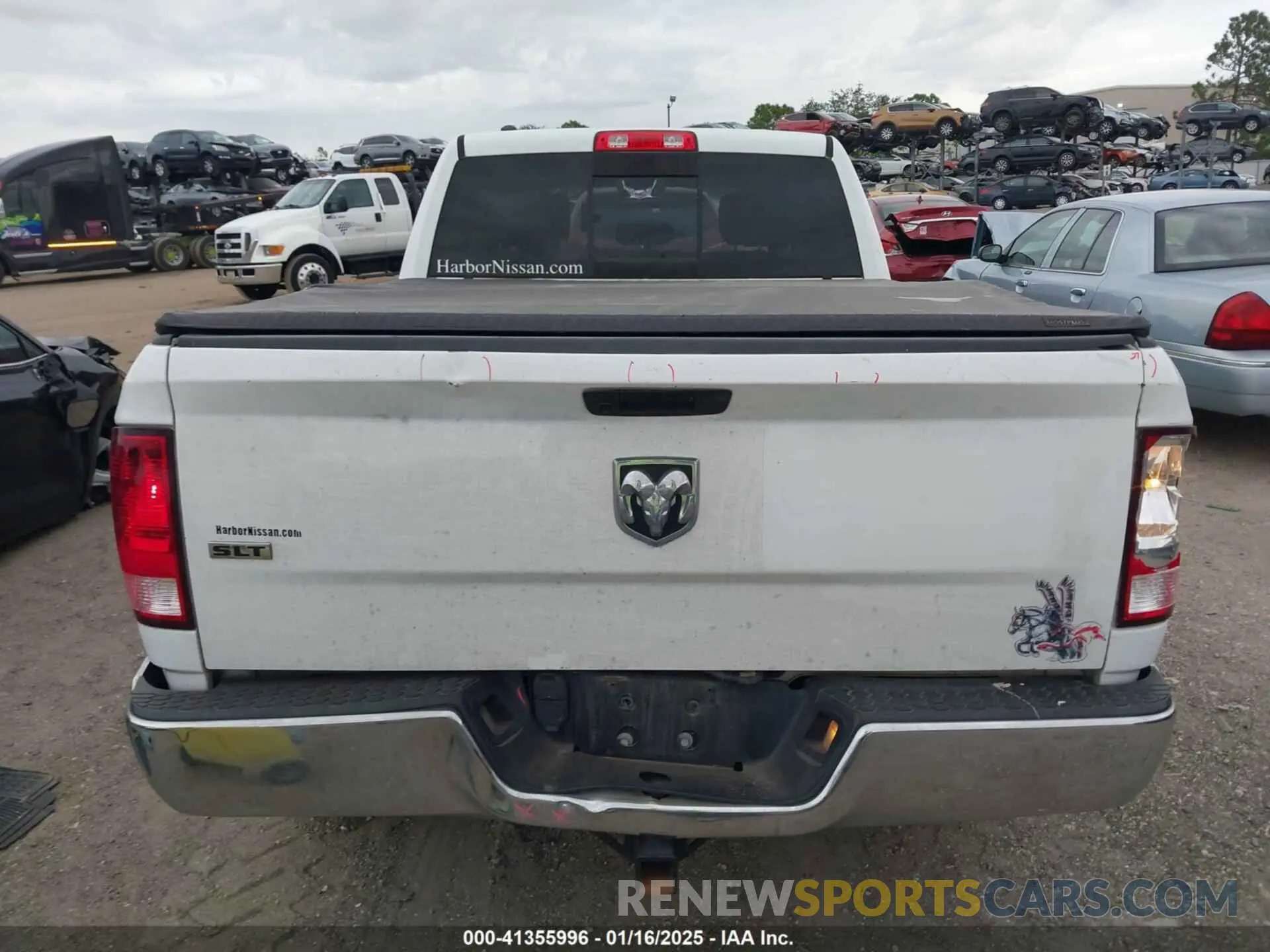 16 Фотография поврежденного автомобиля 1C6RR6TT5KS571875 RAM 1500 CLASSIC 2019