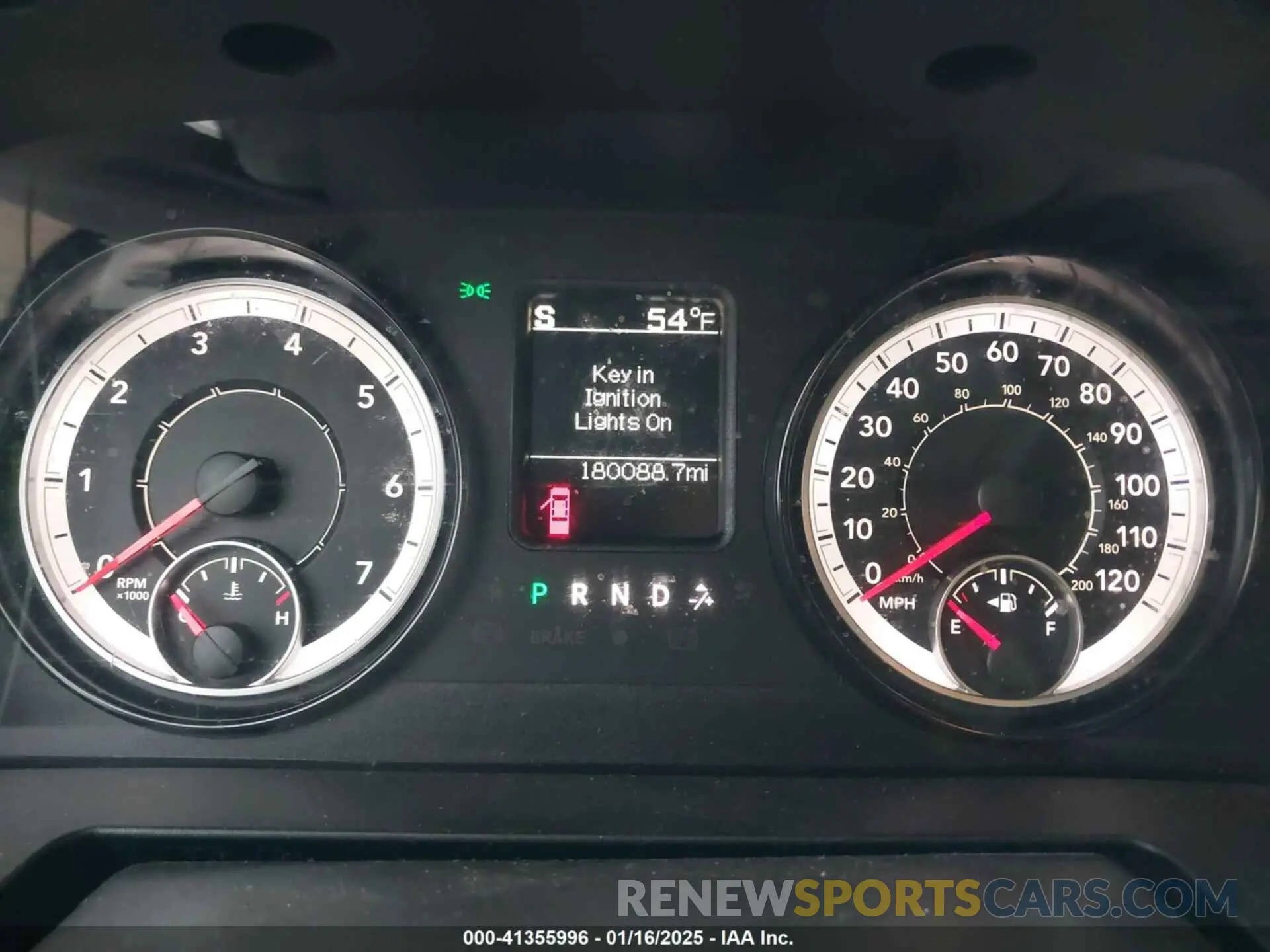 7 Фотография поврежденного автомобиля 1C6RR6TT5KS571875 RAM 1500 CLASSIC 2019