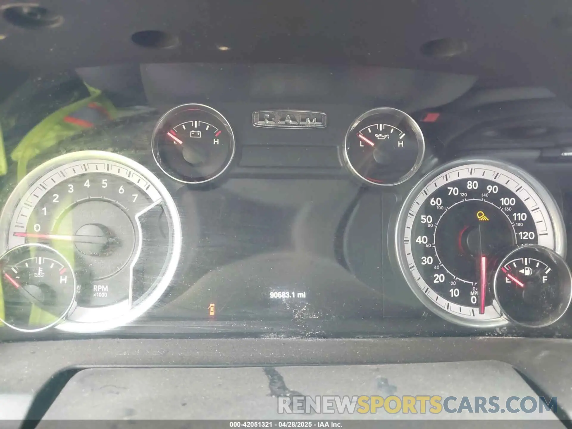 7 Photograph of a damaged car 1C6RR6TT5KS722052 RAM 1500 CLASSIC 2019
