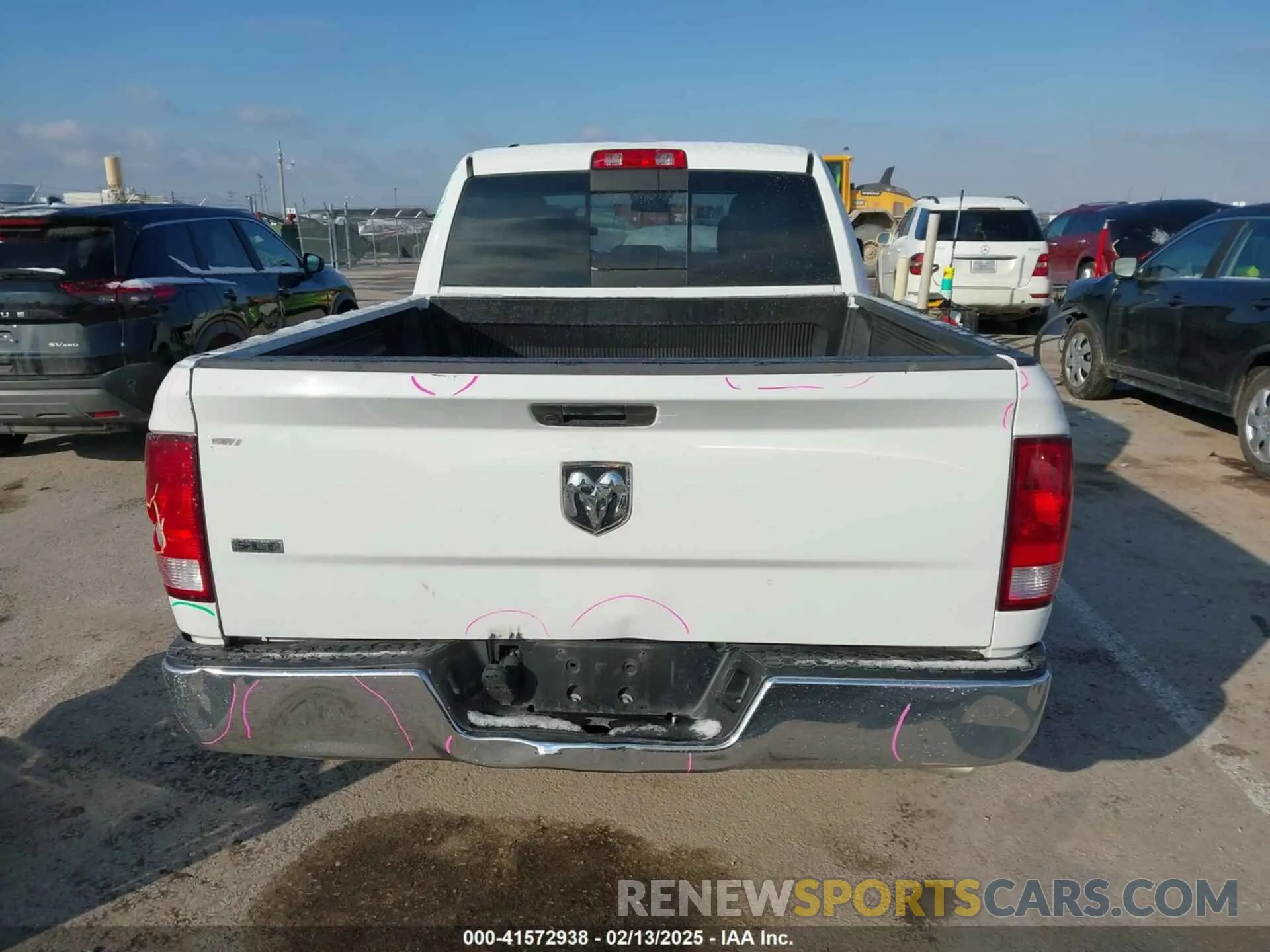 16 Фотография поврежденного автомобиля 1C6RR6TTXKS643976 RAM 1500 CLASSIC 2019
