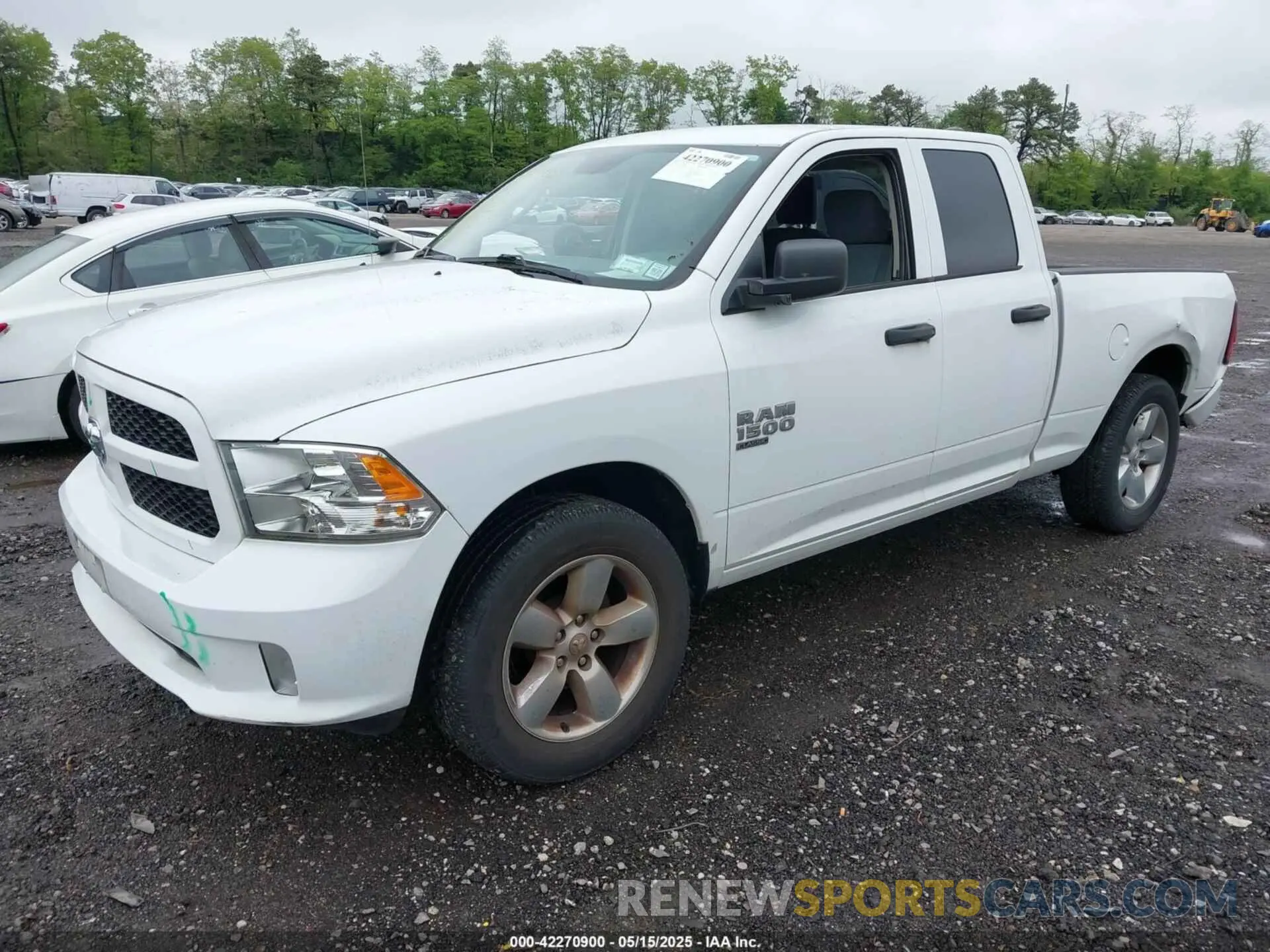 2 Photograph of a damaged car 1C6RR7FG5KS636714 RAM 1500 CLASSIC 2019