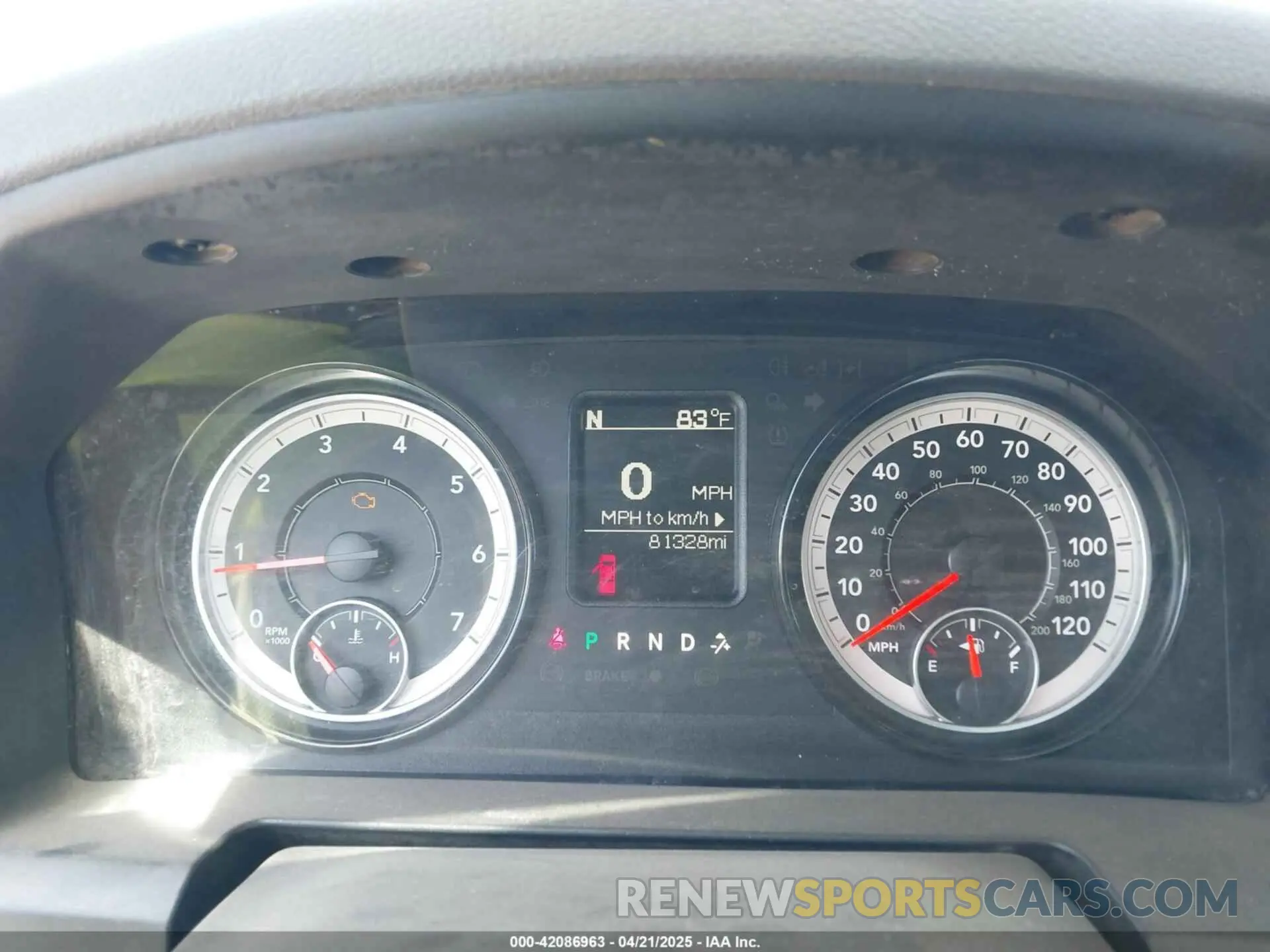 7 Photograph of a damaged car 1C6RR7FG6KS590438 RAM 1500 CLASSIC 2019