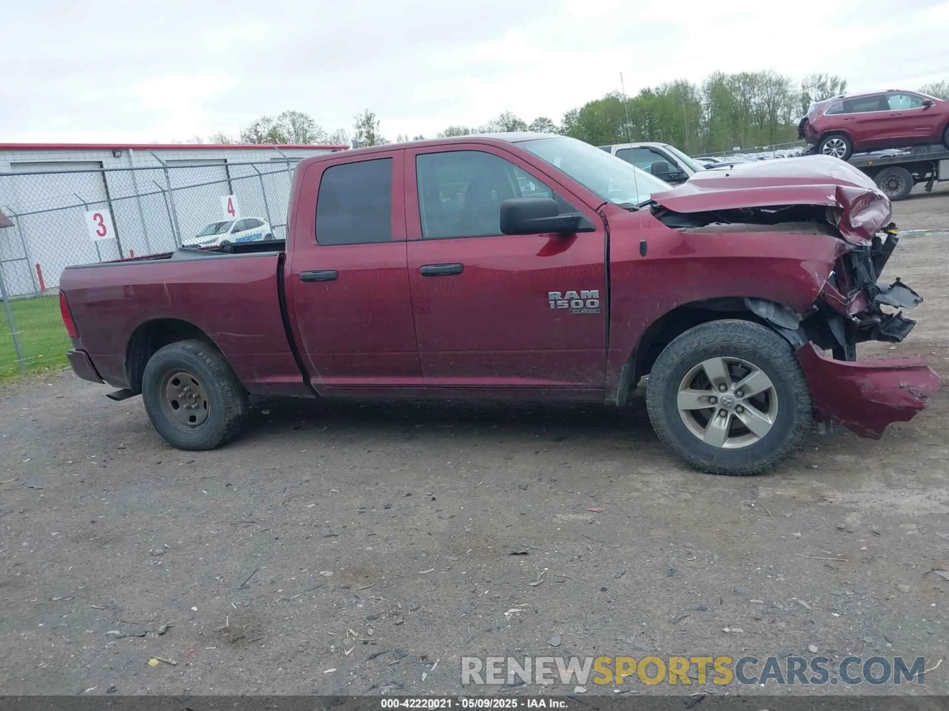 13 Фотография поврежденного автомобиля 1C6RR7FG7KS501699 RAM 1500 CLASSIC 2019