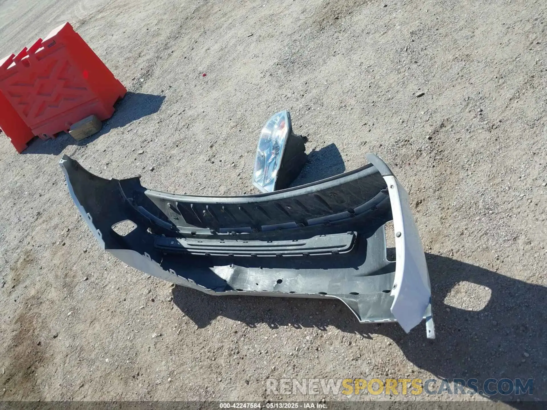 12 Photograph of a damaged car 1C6RR7FG9KS537801 RAM 1500 CLASSIC 2019