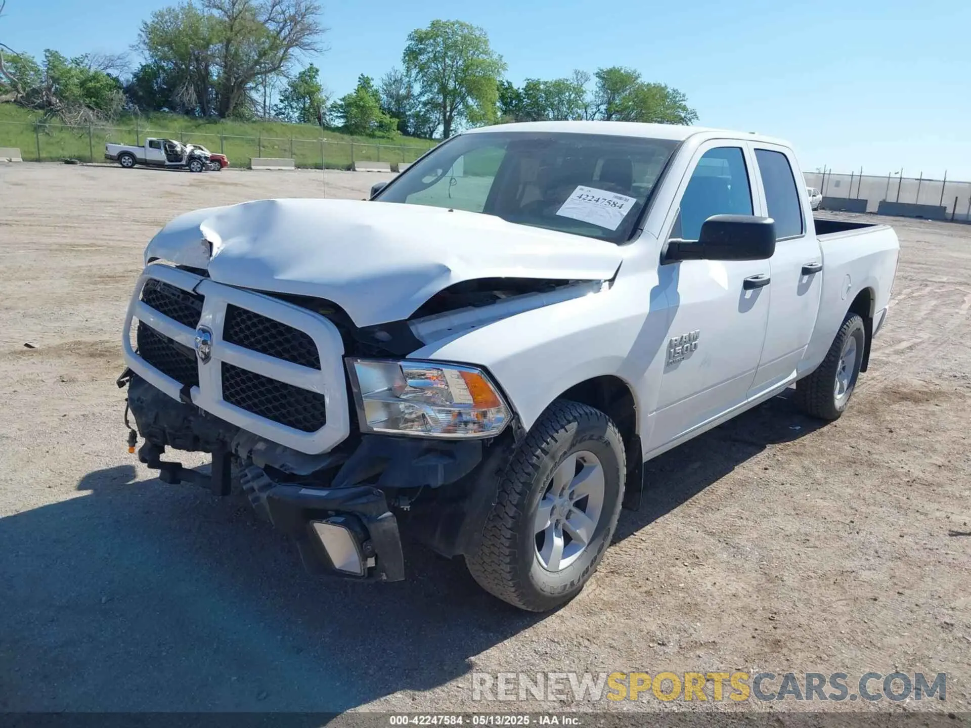 2 Photograph of a damaged car 1C6RR7FG9KS537801 RAM 1500 CLASSIC 2019