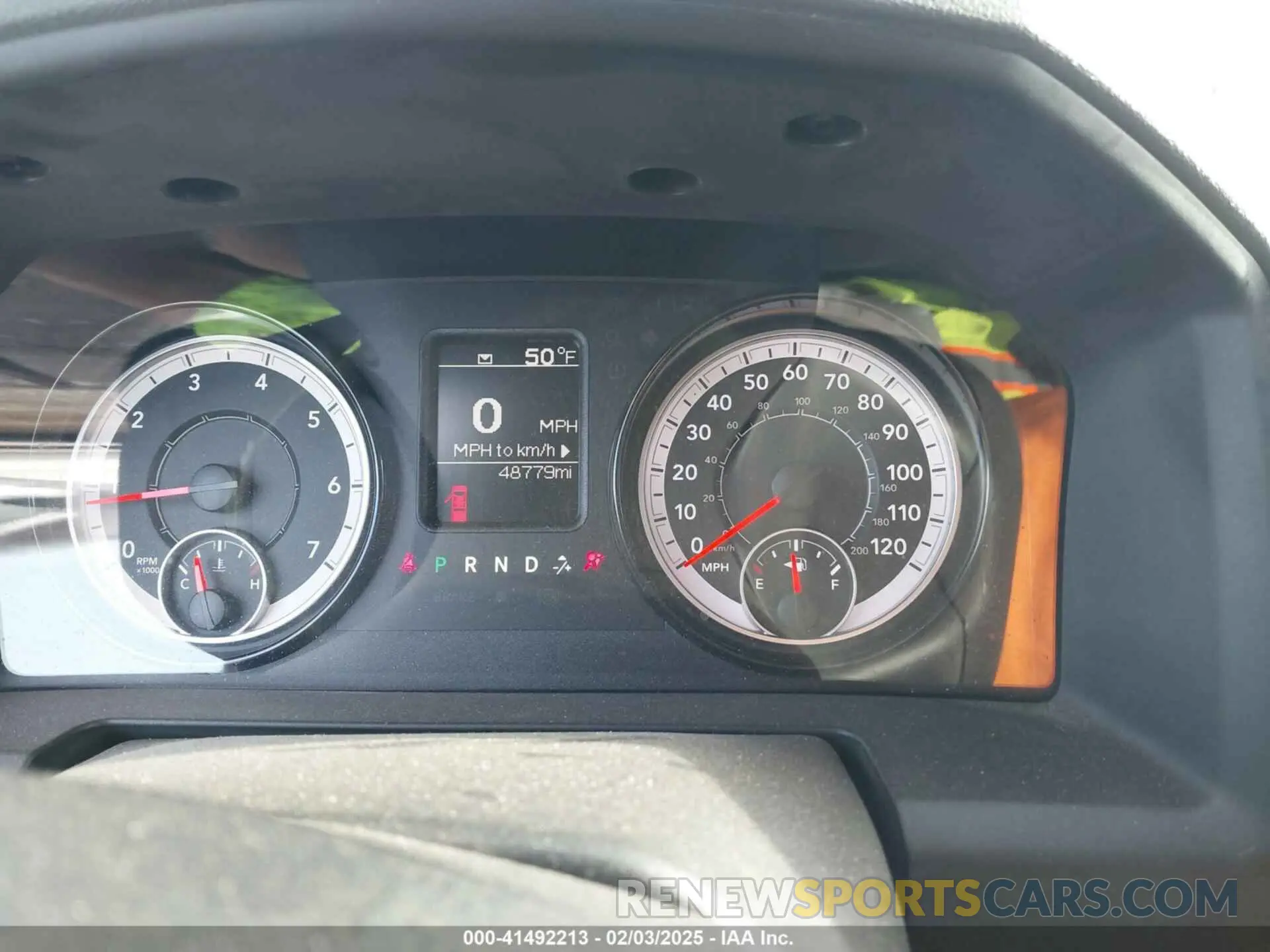 15 Photograph of a damaged car 1C6RR7FGXKS584156 RAM 1500 CLASSIC 2019