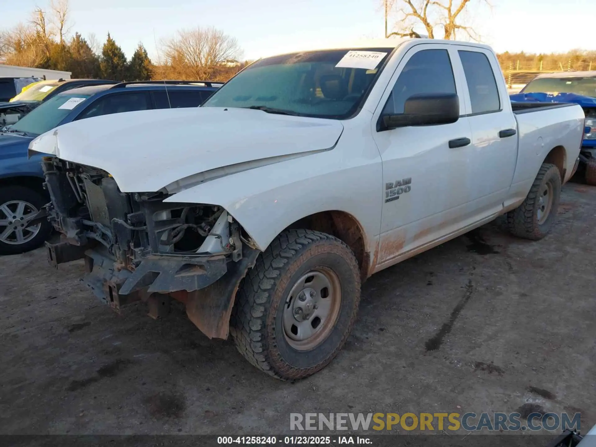 2 Photograph of a damaged car 1C6RR7FGXKS614045 RAM 1500 CLASSIC 2019