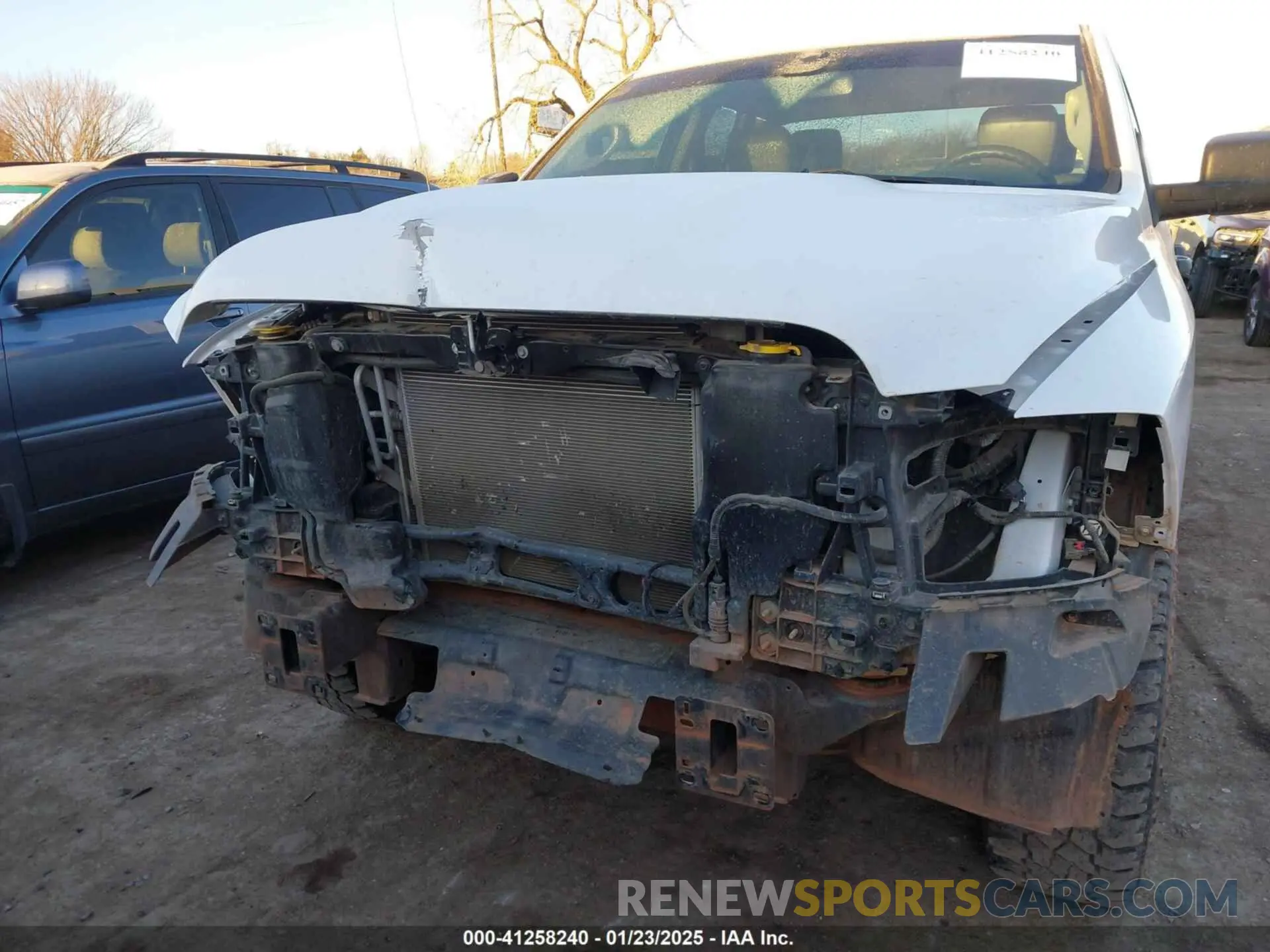 6 Photograph of a damaged car 1C6RR7FGXKS614045 RAM 1500 CLASSIC 2019