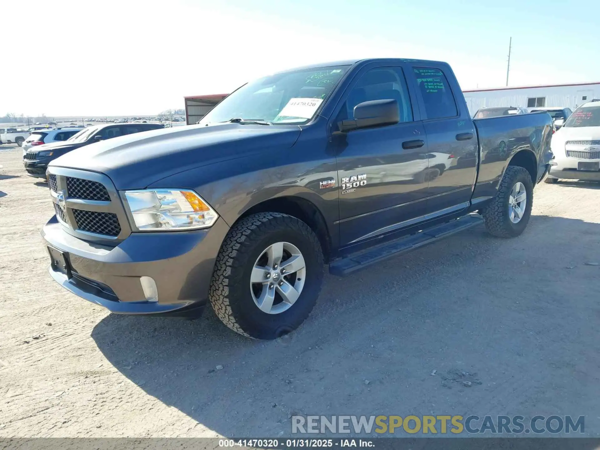 2 Photograph of a damaged car 1C6RR7FT3KS631671 RAM 1500 CLASSIC 2019