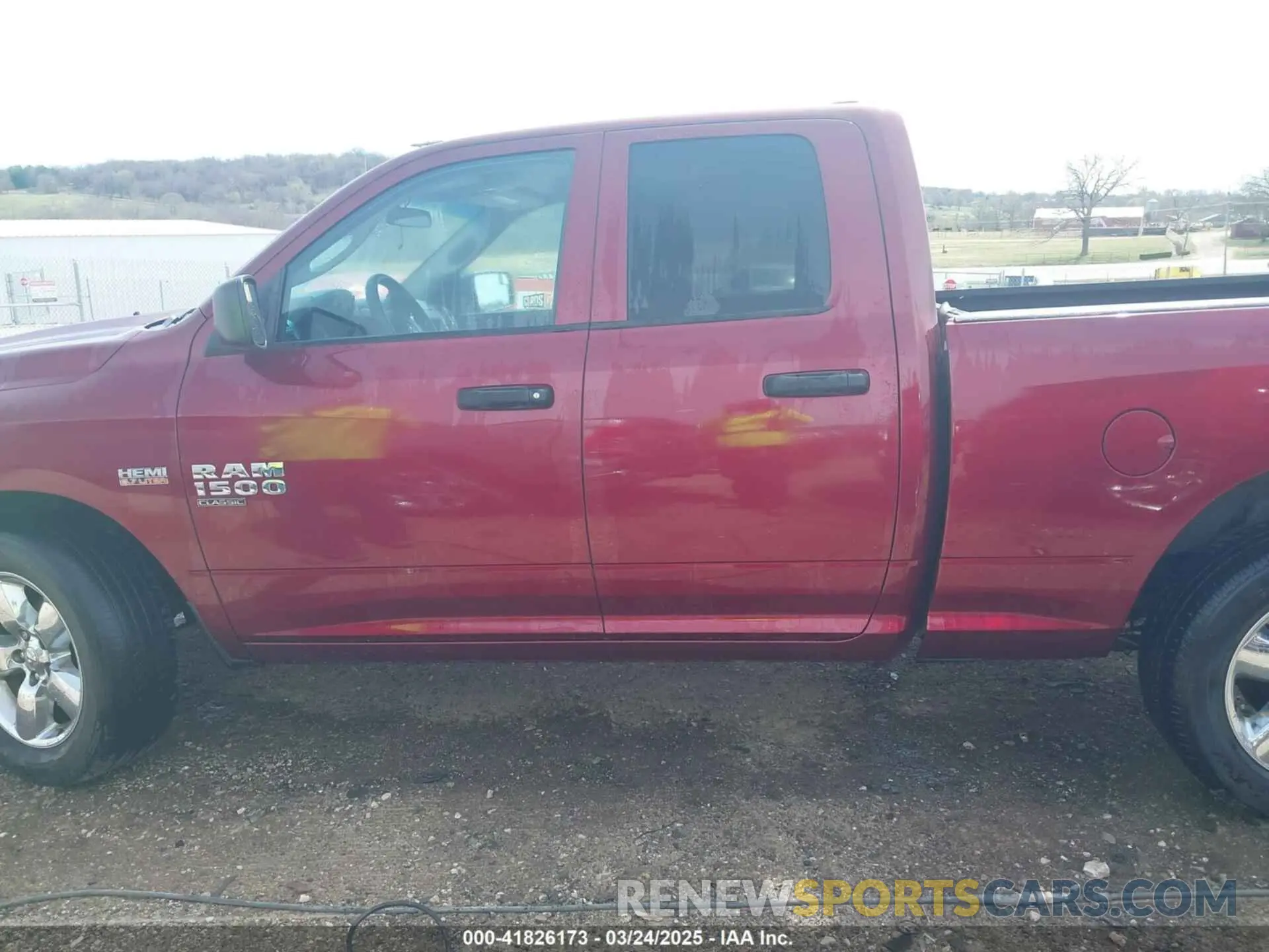 15 Photograph of a damaged car 1C6RR7FT4KS743377 RAM 1500 CLASSIC 2019