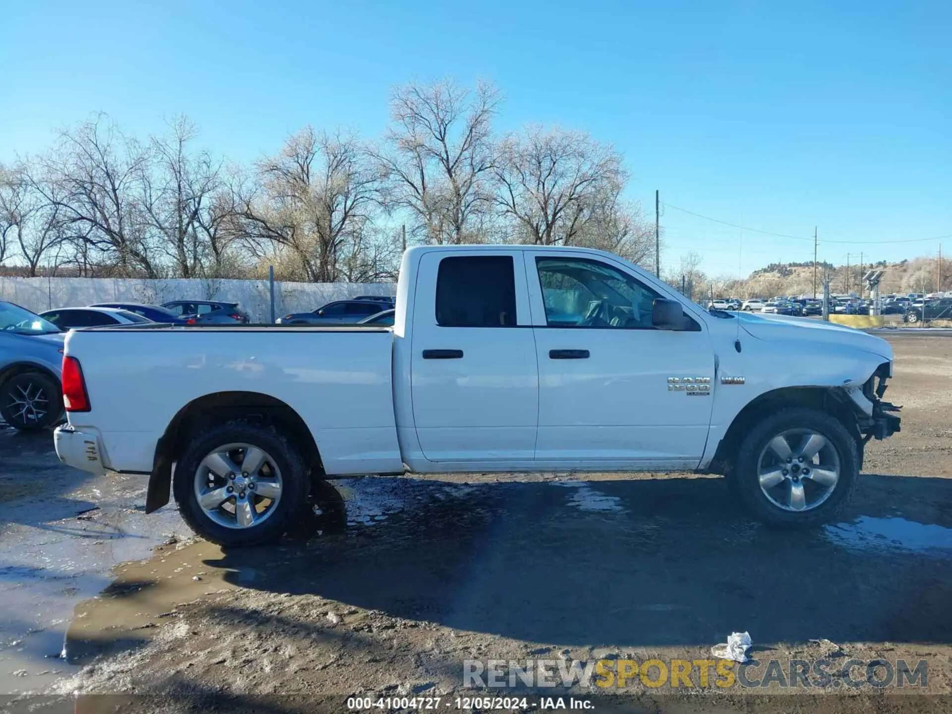 13 Фотография поврежденного автомобиля 1C6RR7FT5KS626746 RAM 1500 CLASSIC 2019
