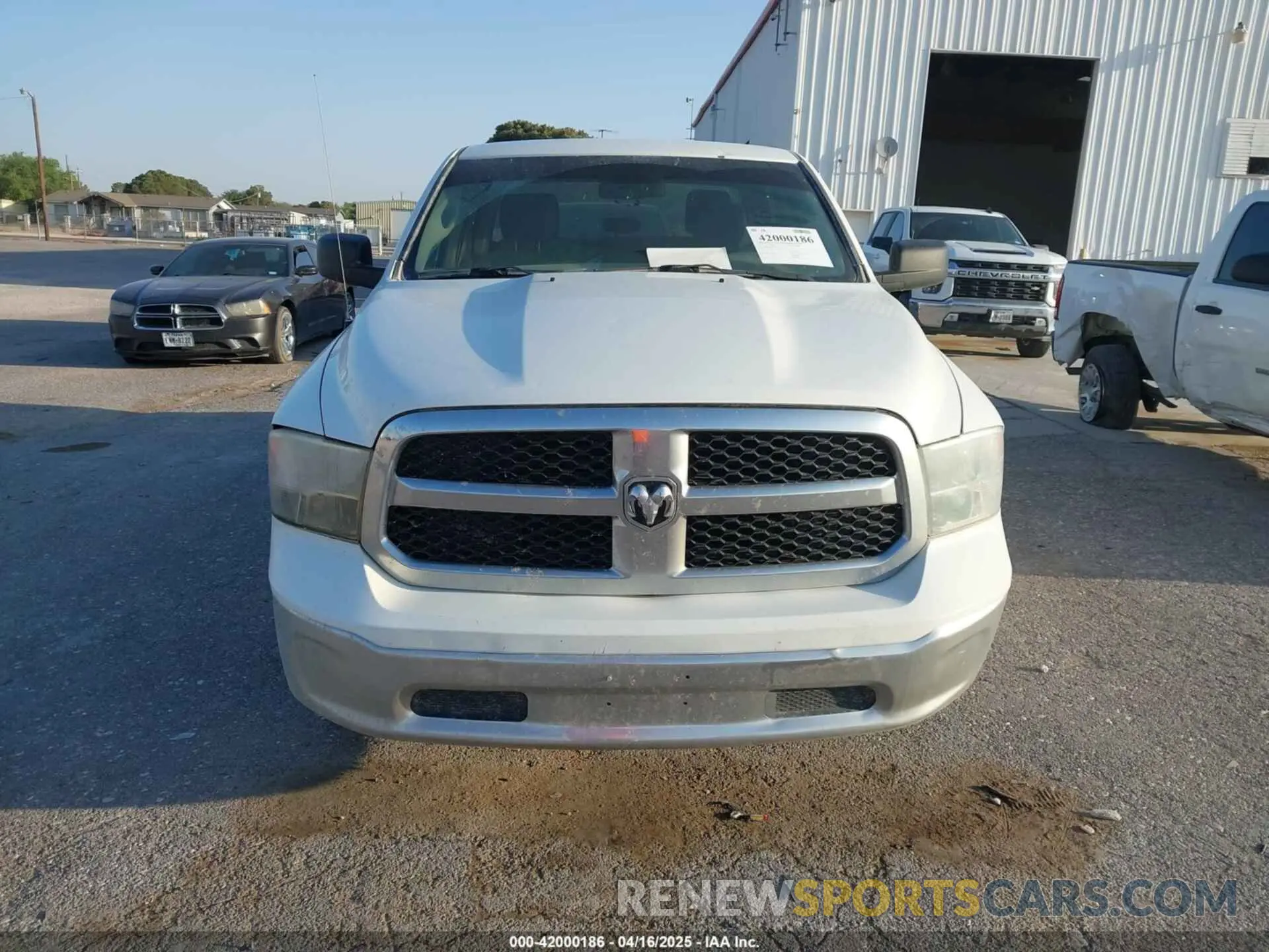 12 Фотография поврежденного автомобиля 1C6RR7KG8KS520218 RAM 1500 CLASSIC 2019