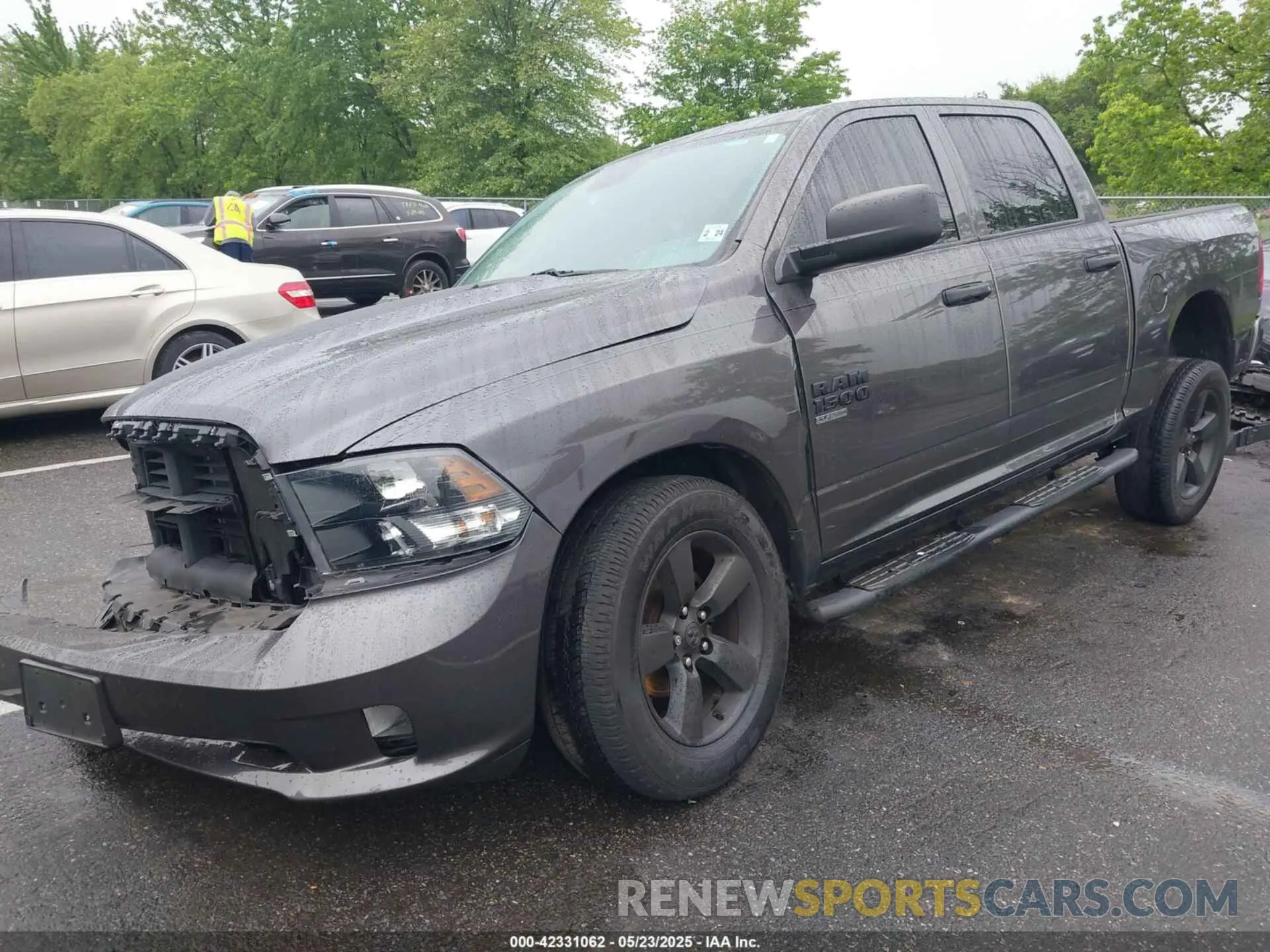 2 Photograph of a damaged car 1C6RR7KG9KS520387 RAM 1500 CLASSIC 2019