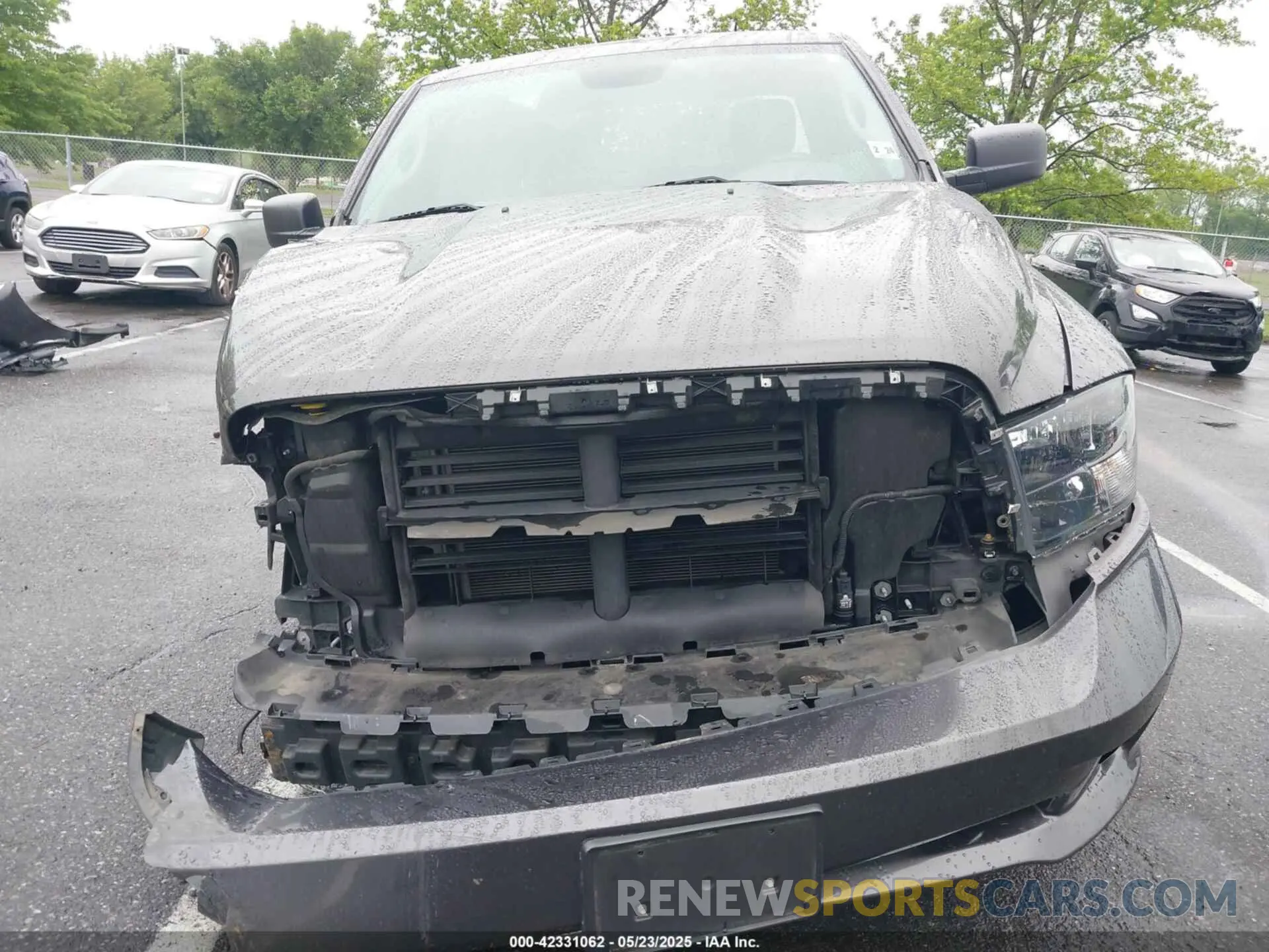 6 Photograph of a damaged car 1C6RR7KG9KS520387 RAM 1500 CLASSIC 2019