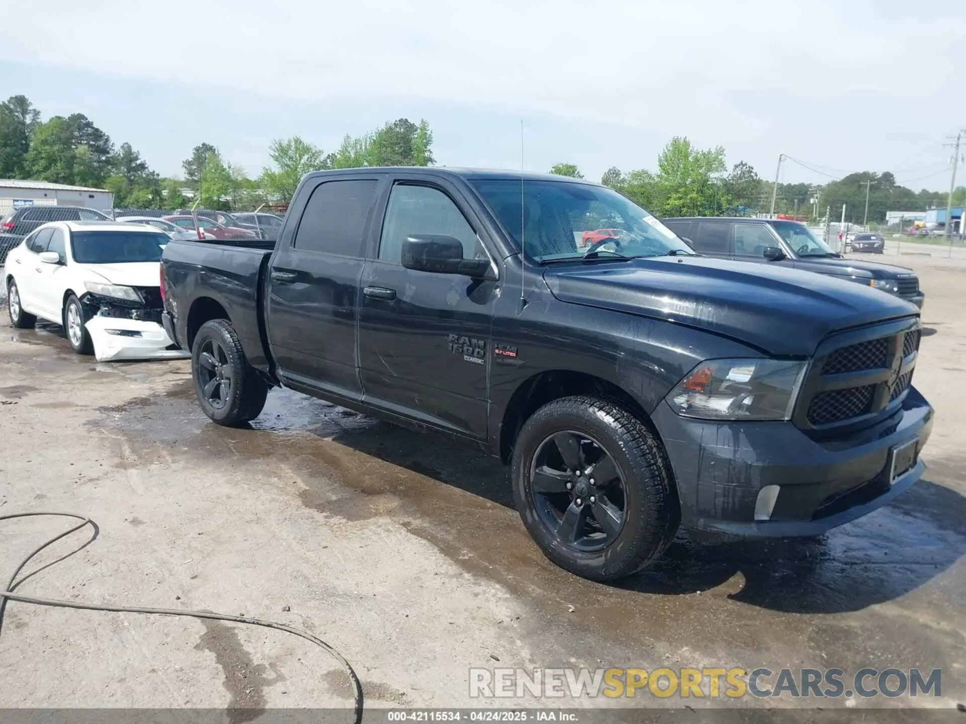 1 Photograph of a damaged car 1C6RR7KT7KS519977 RAM 1500 CLASSIC 2019
