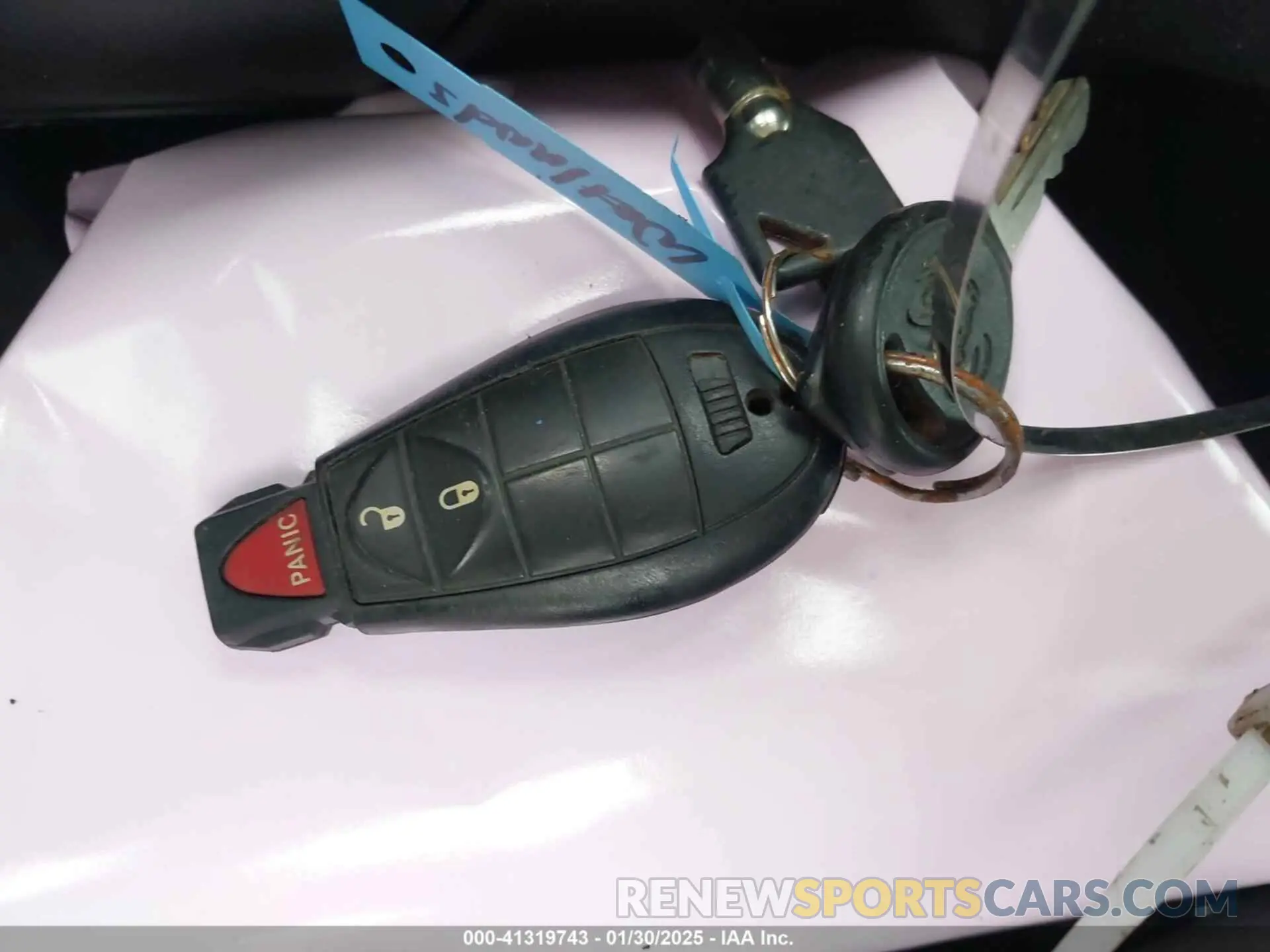 11 Фотография поврежденного автомобиля 1C6RR7LG8KS717307 RAM 1500 CLASSIC 2019