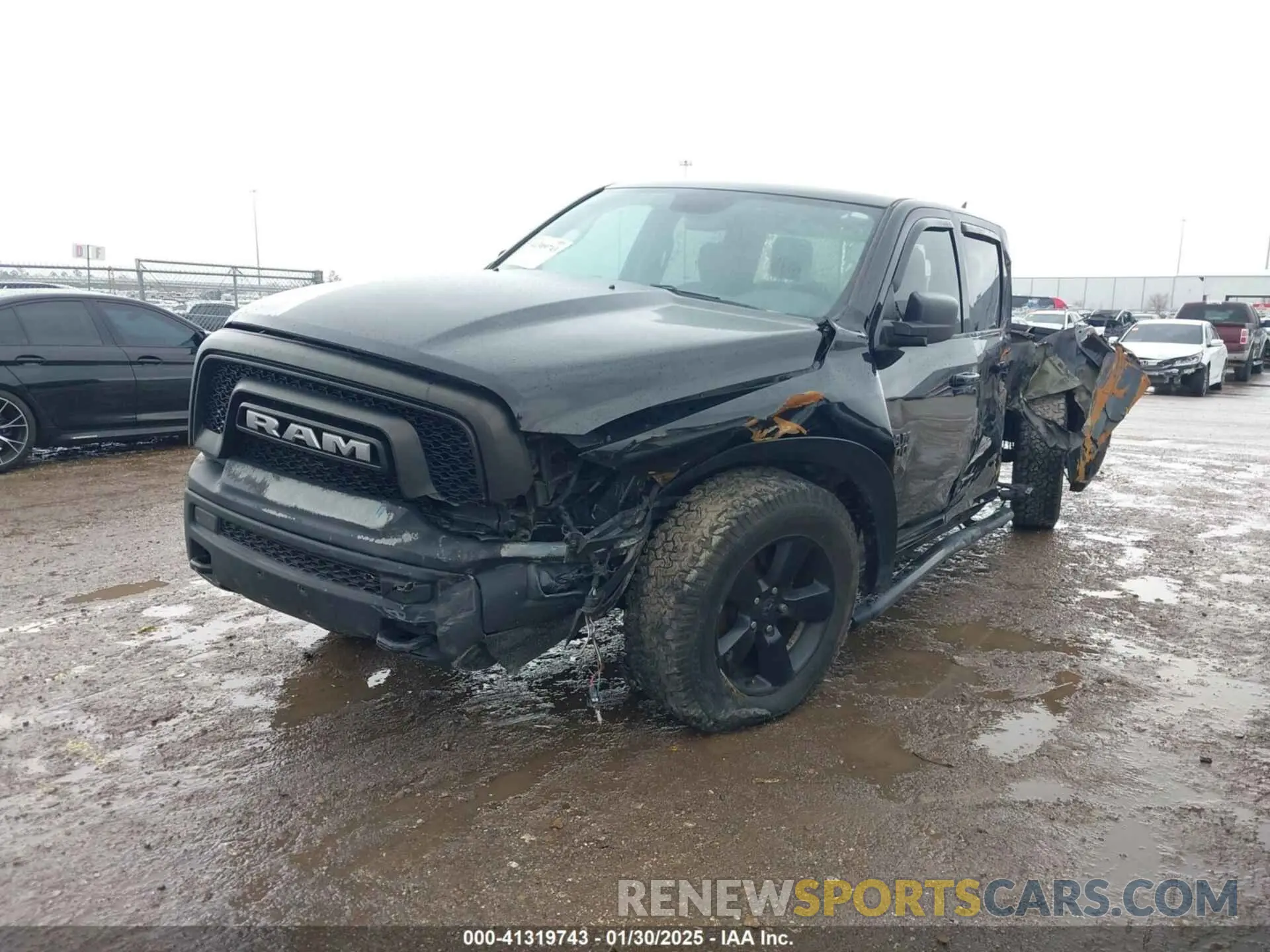 2 Фотография поврежденного автомобиля 1C6RR7LG8KS717307 RAM 1500 CLASSIC 2019