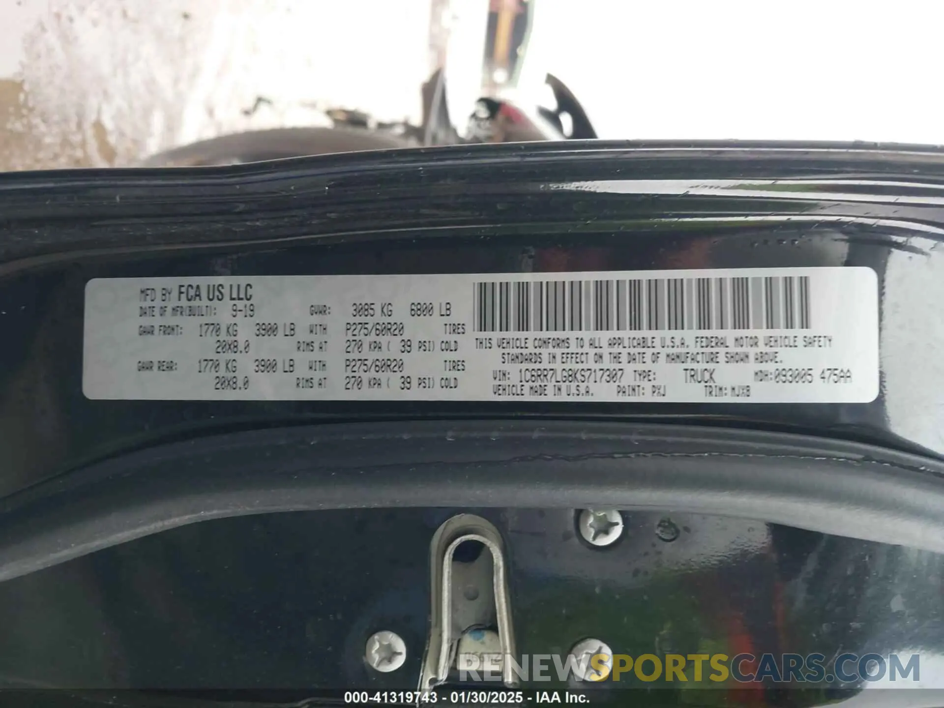 9 Фотография поврежденного автомобиля 1C6RR7LG8KS717307 RAM 1500 CLASSIC 2019