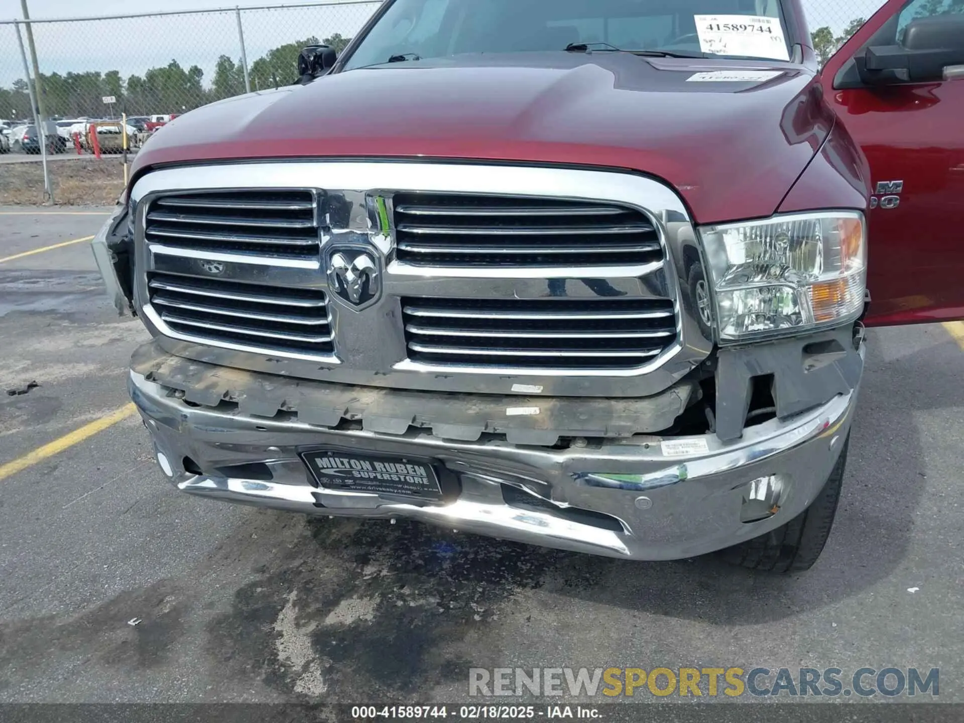 6 Photograph of a damaged car 1C6RR7LT6KS623925 RAM 1500 CLASSIC 2019