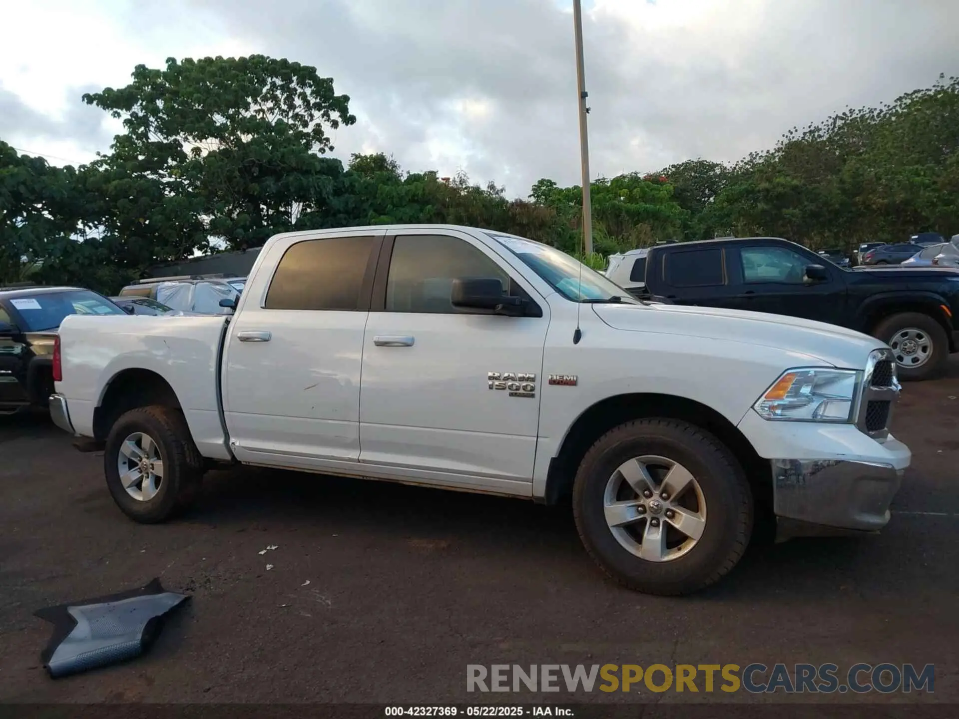 12 Photograph of a damaged car 1C6RR7LT9KS696562 RAM 1500 CLASSIC 2019
