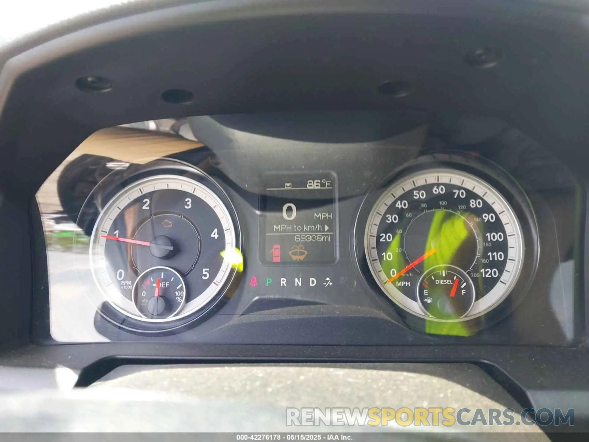7 Фотография поврежденного автомобиля 1C6RR7SM1KS696999 RAM 1500 CLASSIC 2019