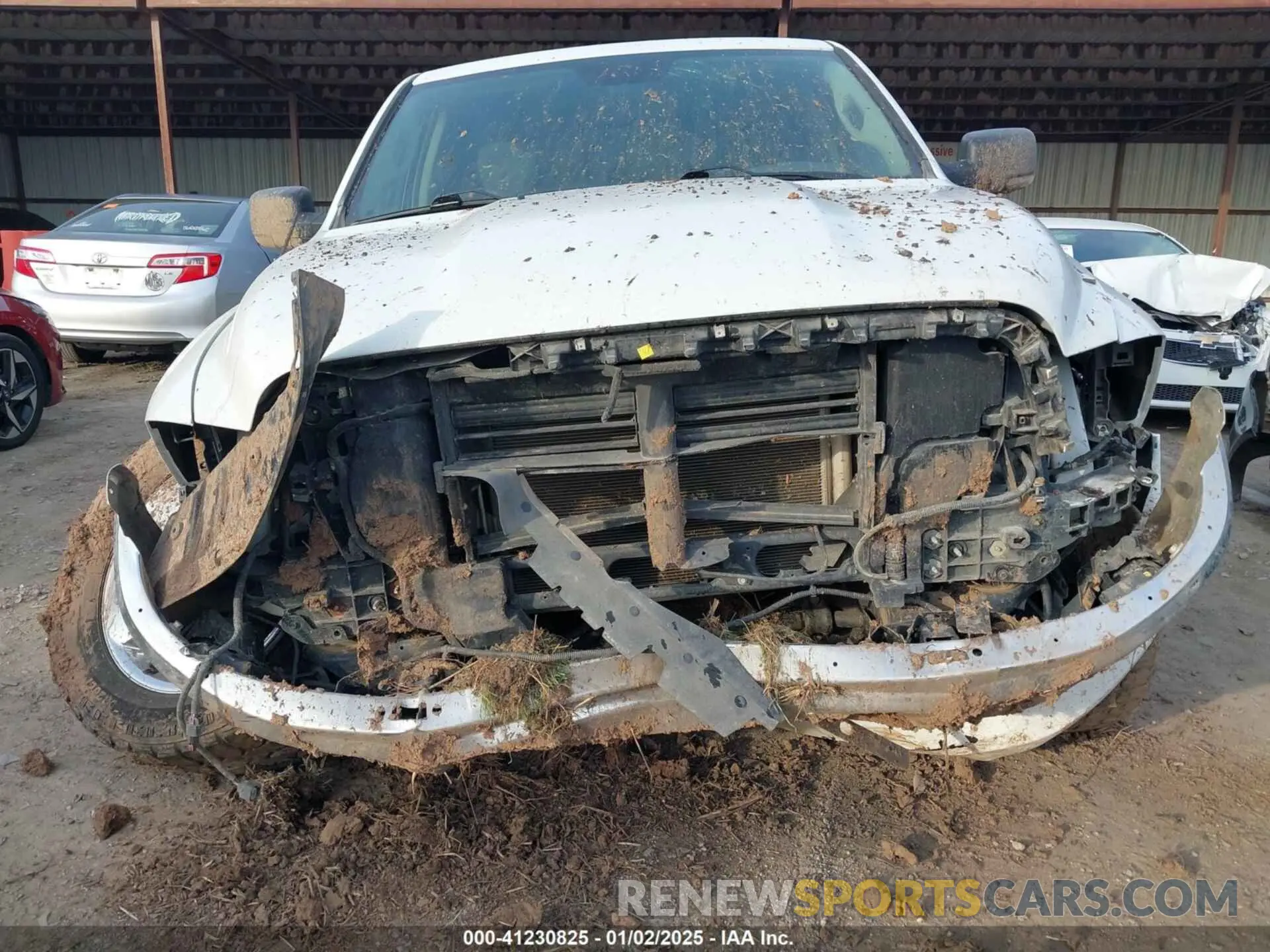13 Фотография поврежденного автомобиля 1C6RR7TT1KS513056 RAM 1500 CLASSIC 2019