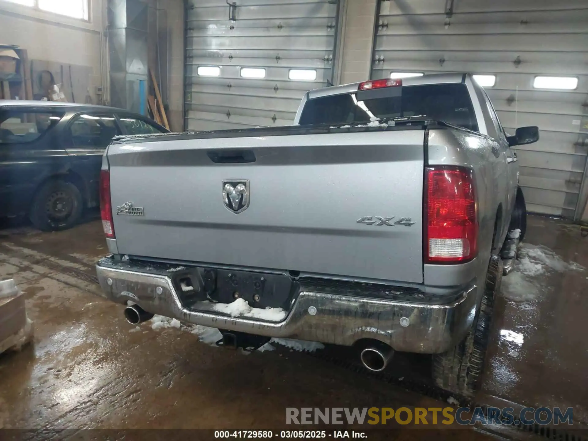 16 Photograph of a damaged car 1C6RR7TT3KS679191 RAM 1500 CLASSIC 2019