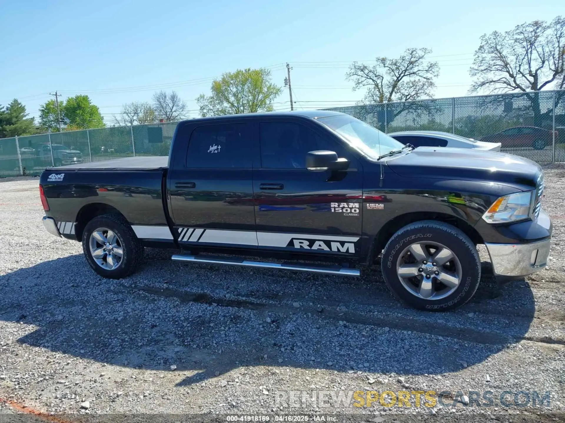 13 Photograph of a damaged car 1C6RR7TT7KS702732 RAM 1500 CLASSIC 2019