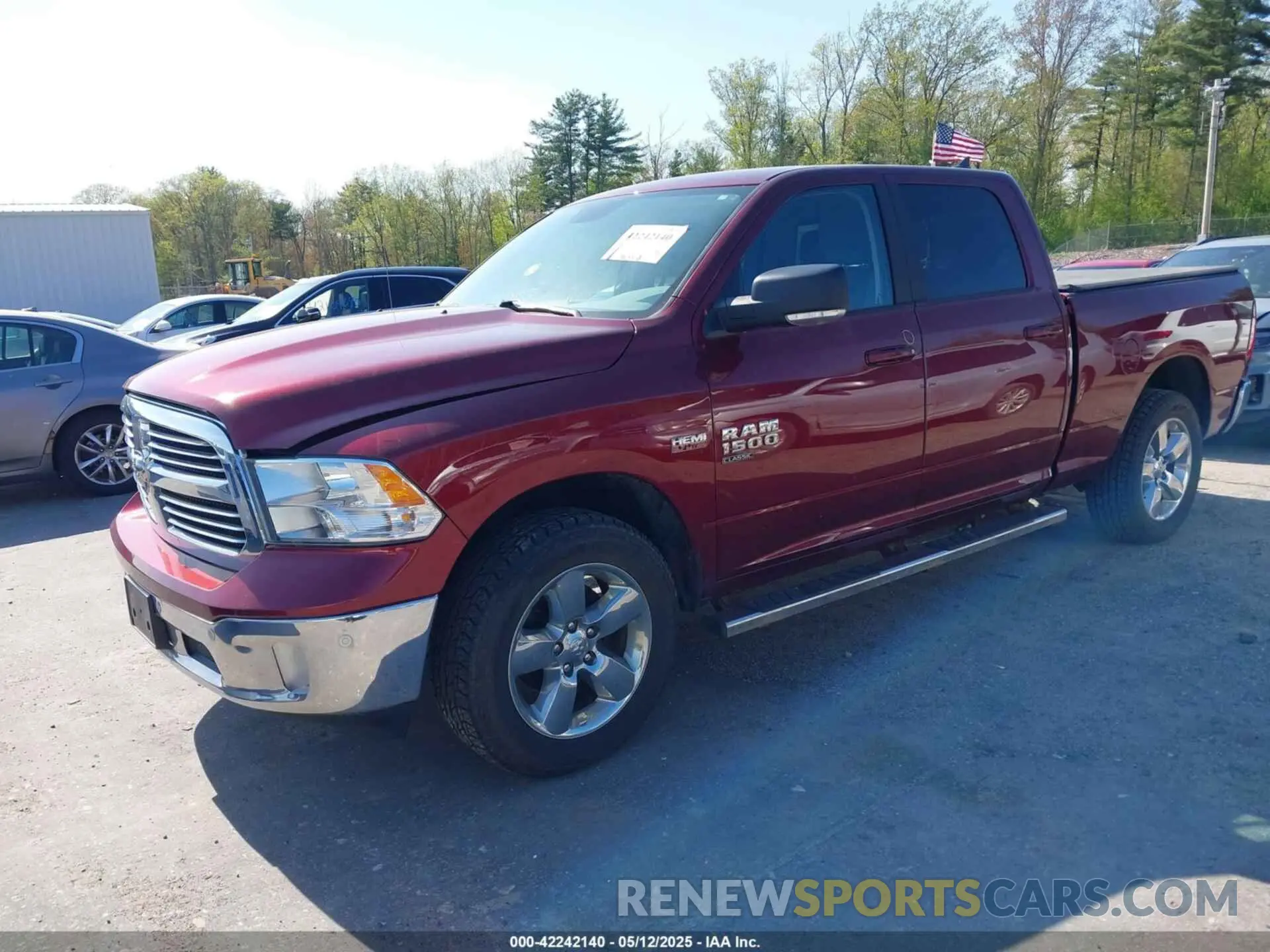 2 Photograph of a damaged car 1C6RR7TT8KS606267 RAM 1500 CLASSIC 2019