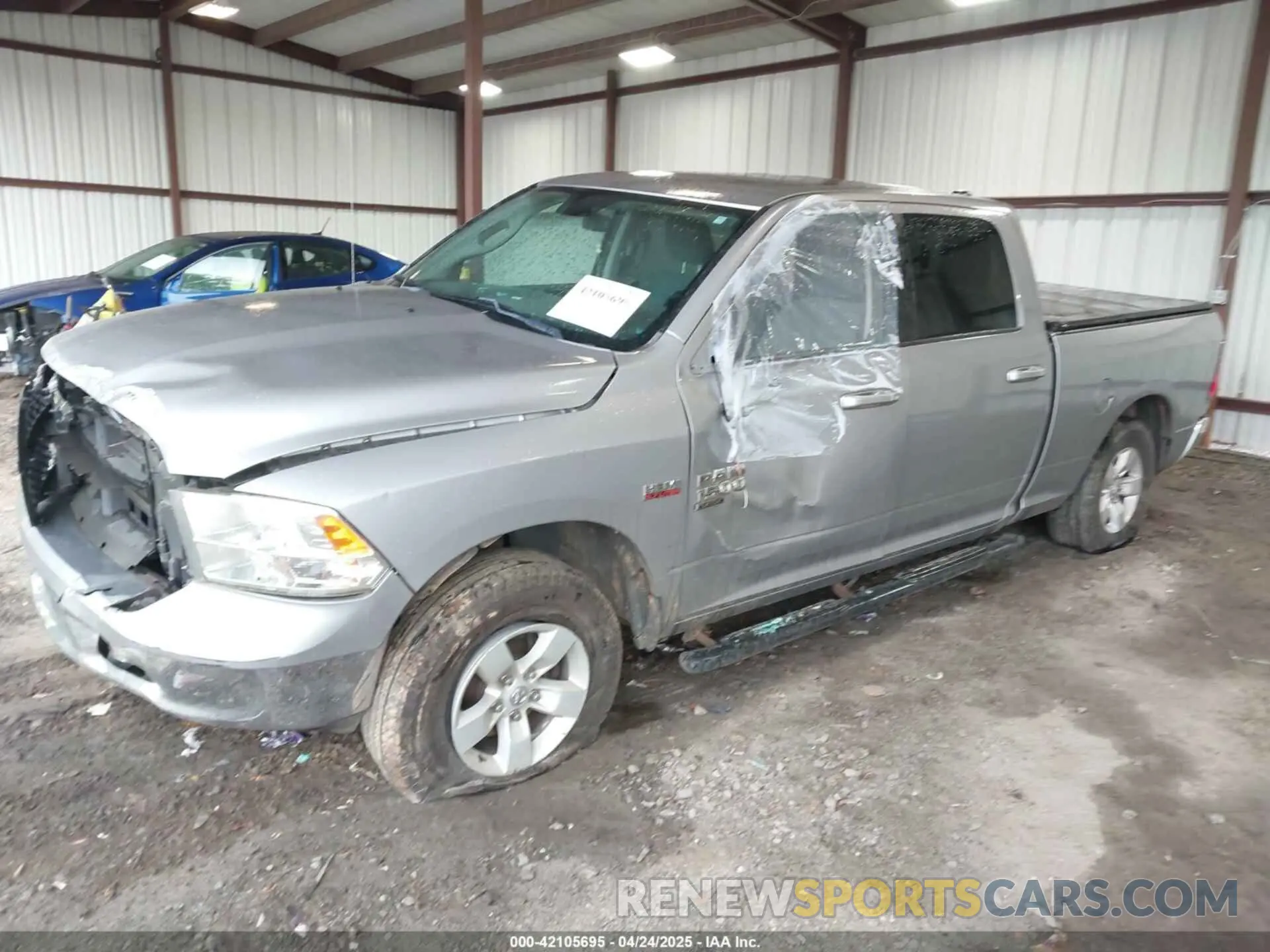 2 Photograph of a damaged car 1C6RR7TT8KS649717 RAM 1500 CLASSIC 2019